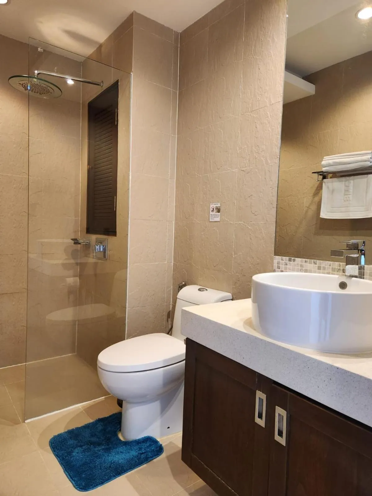 Shower in TSE Residence [by Samui Emerald]