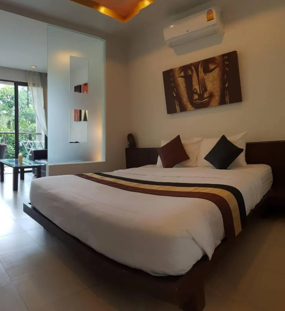 Bed in TSE Residence [by Samui Emerald]