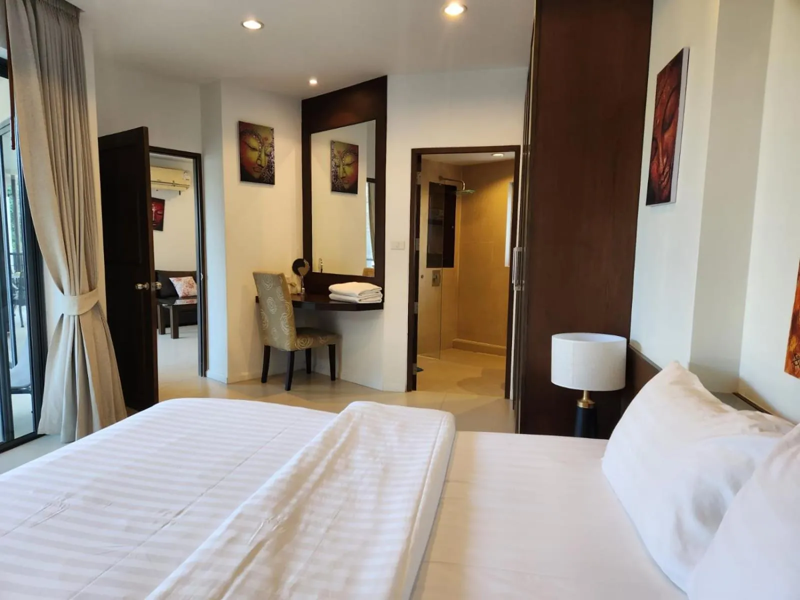 Bed in TSE Residence [by Samui Emerald]