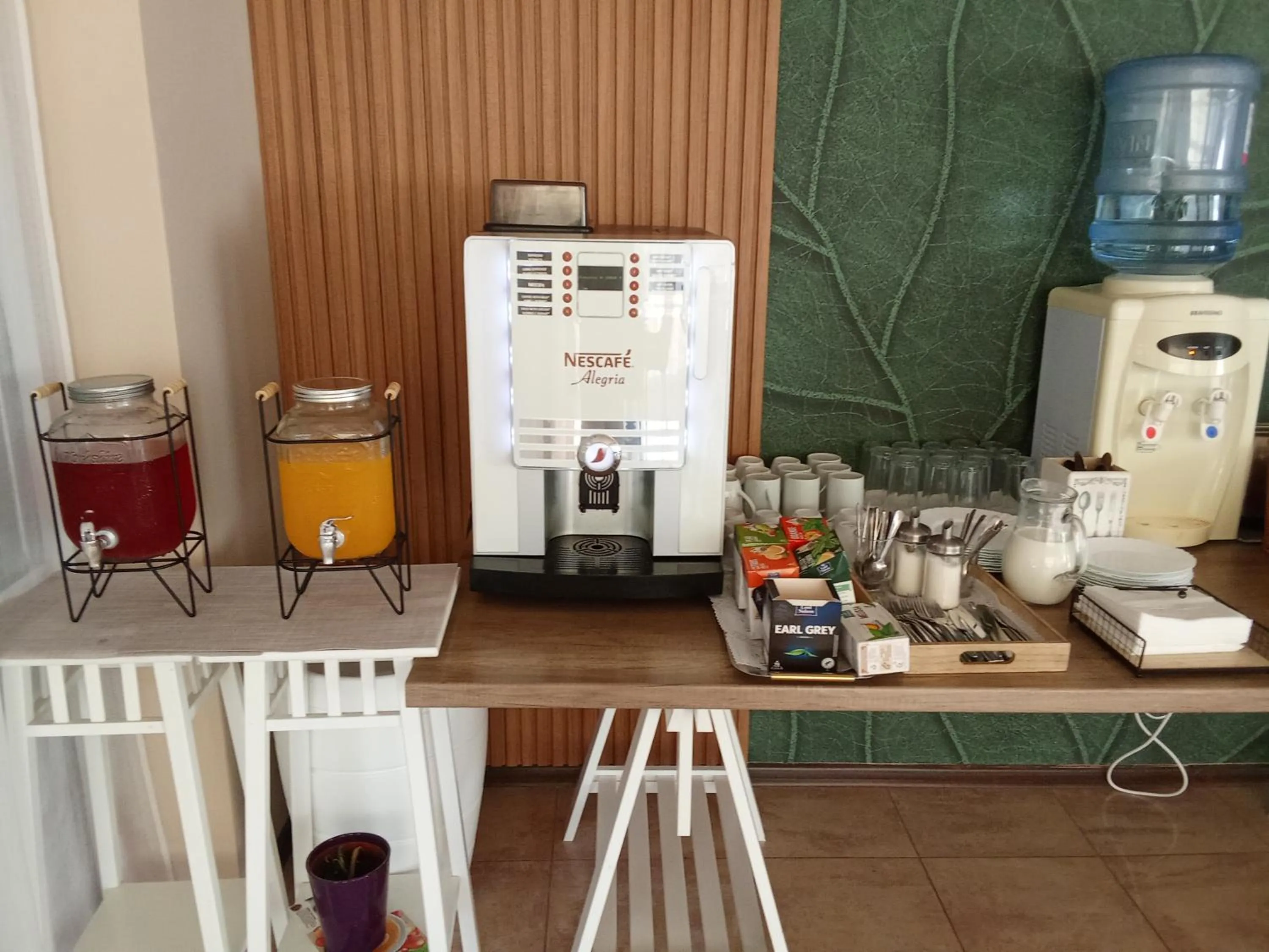 Alekta Hotel - Free Parking