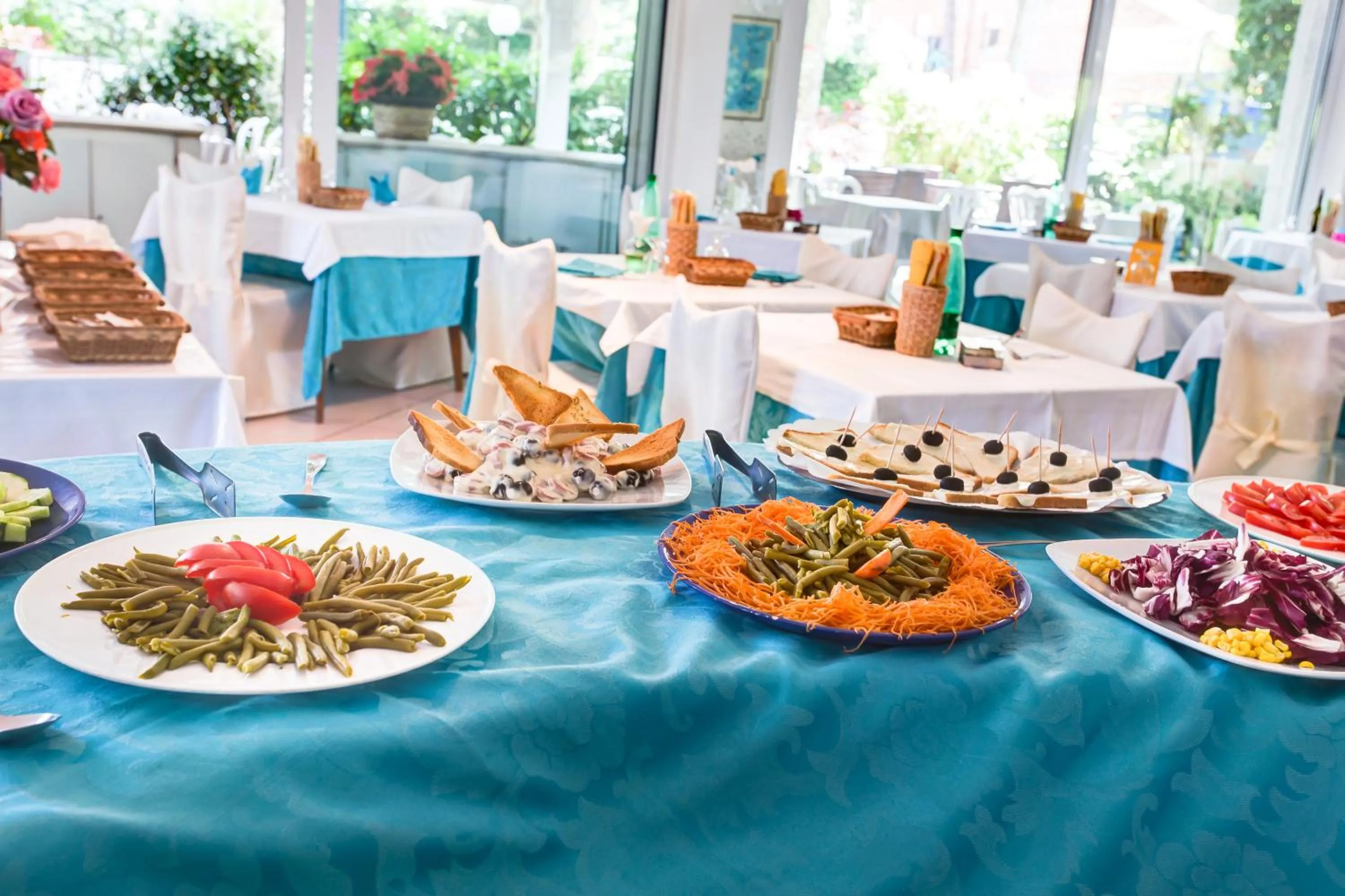 Restaurant/places to eat in Hotel Gianlore