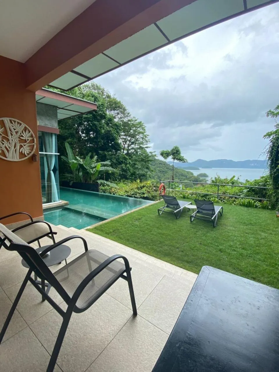 Sea view in Ambong Pool Villas - Private Pool
