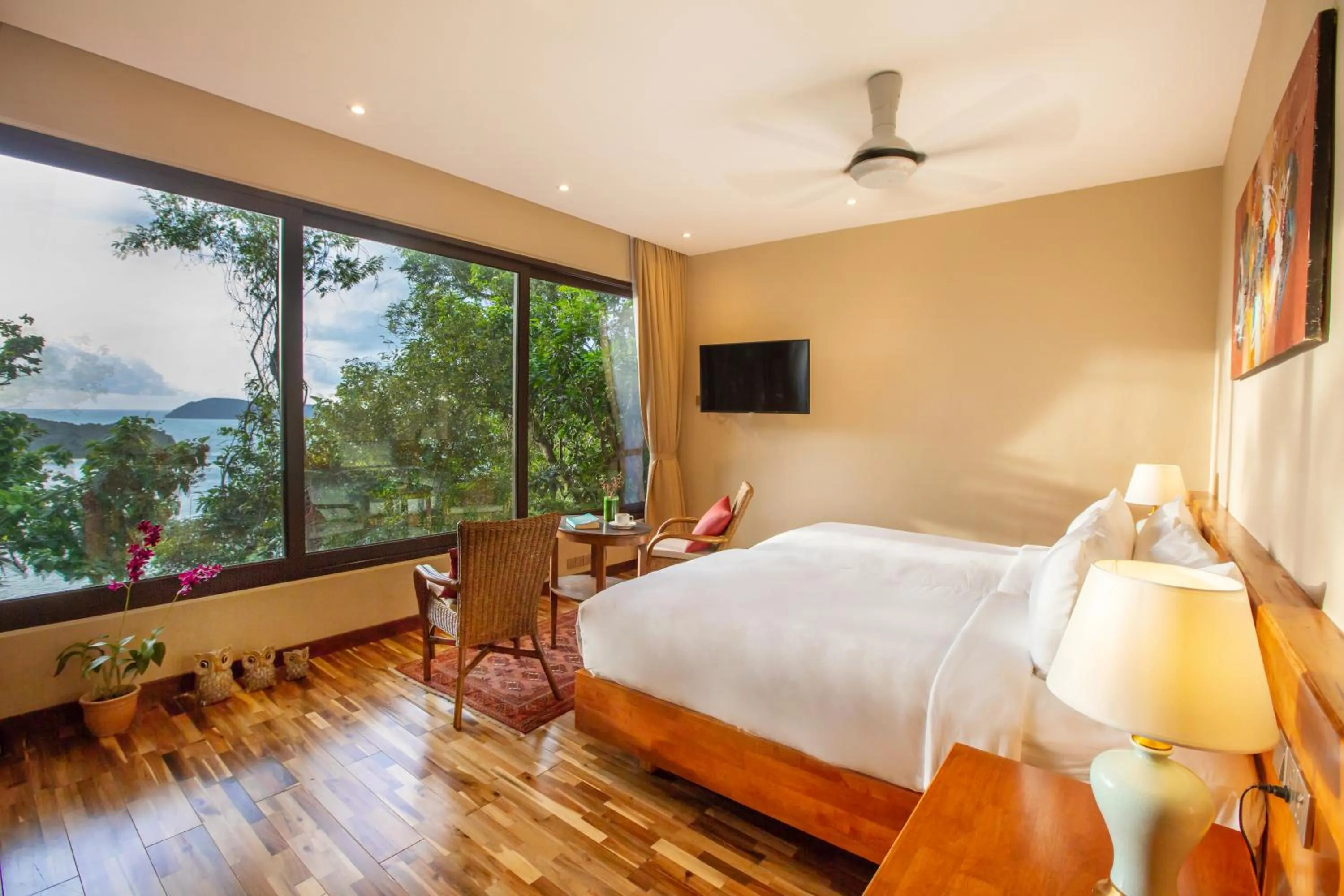 Bedroom, Bed in Ambong Pool Villas - Private Pool