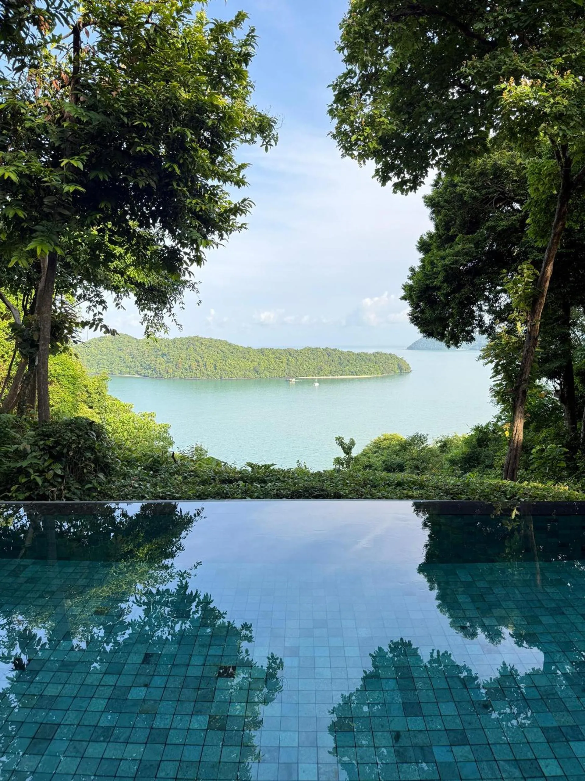 Sea view in Ambong Pool Villas - Private Pool