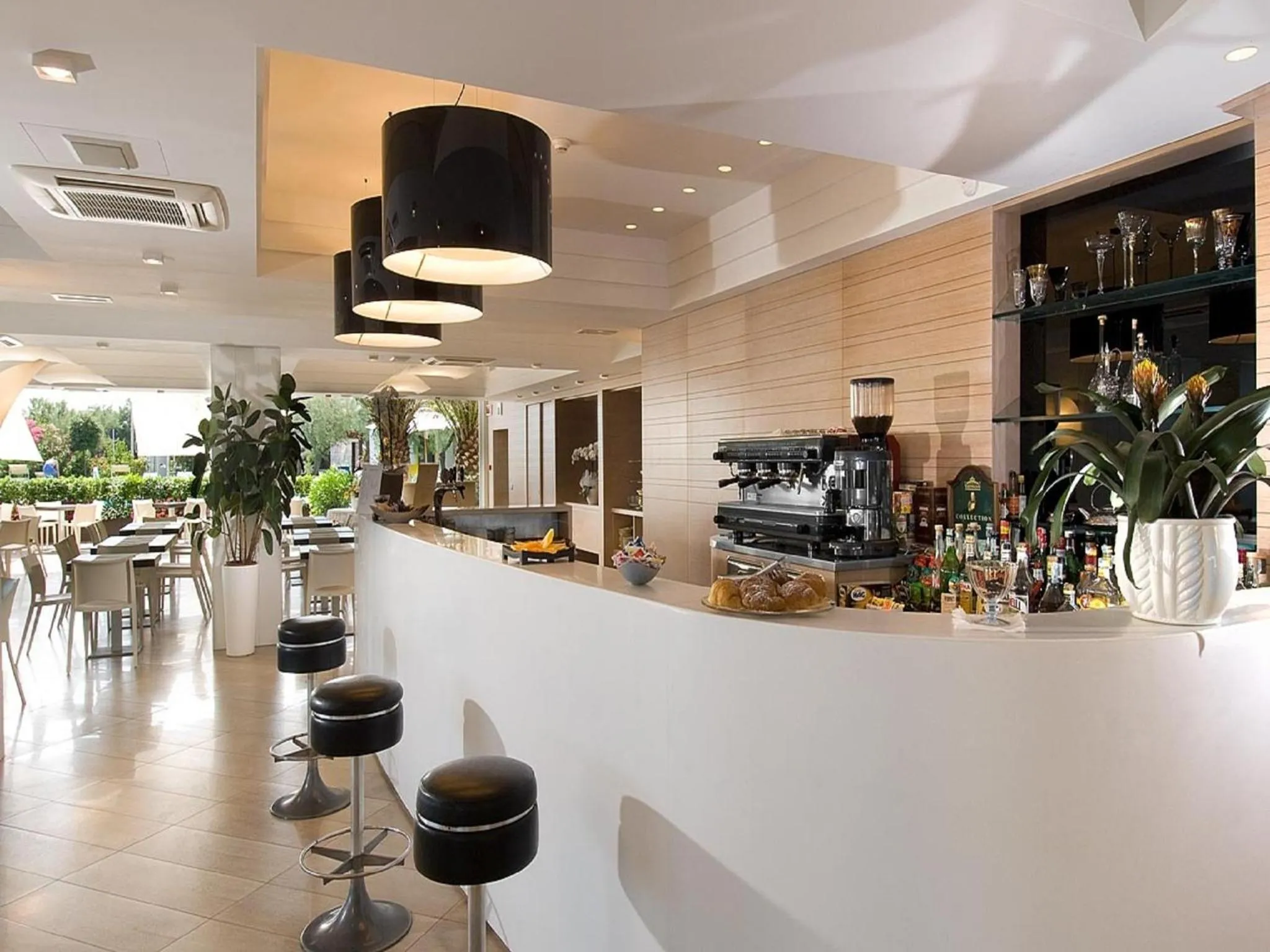 Lounge or bar in Hotel Sarti