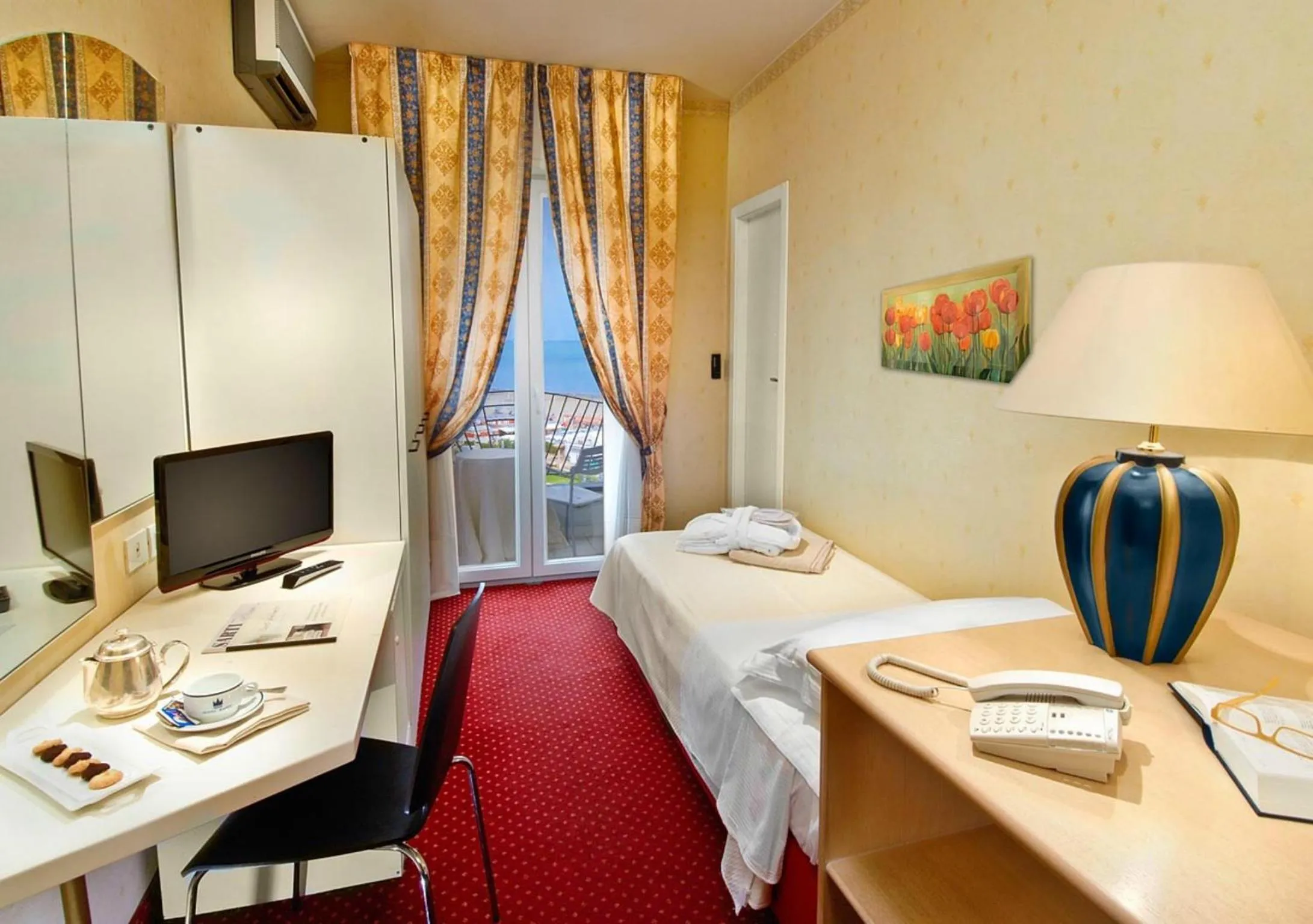 Bedroom in Hotel Sarti