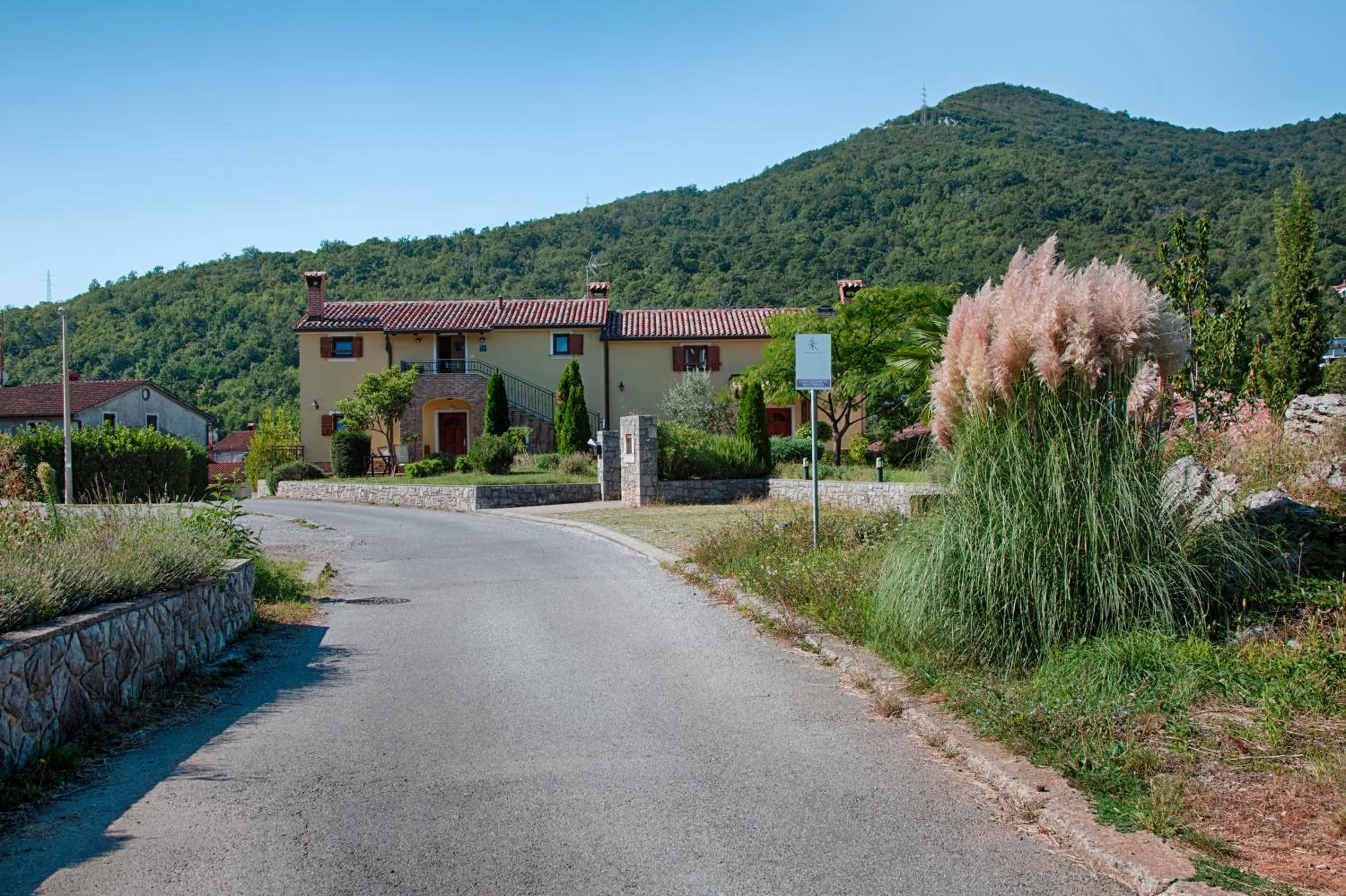 Property building in Guest House Stancija Kovacici