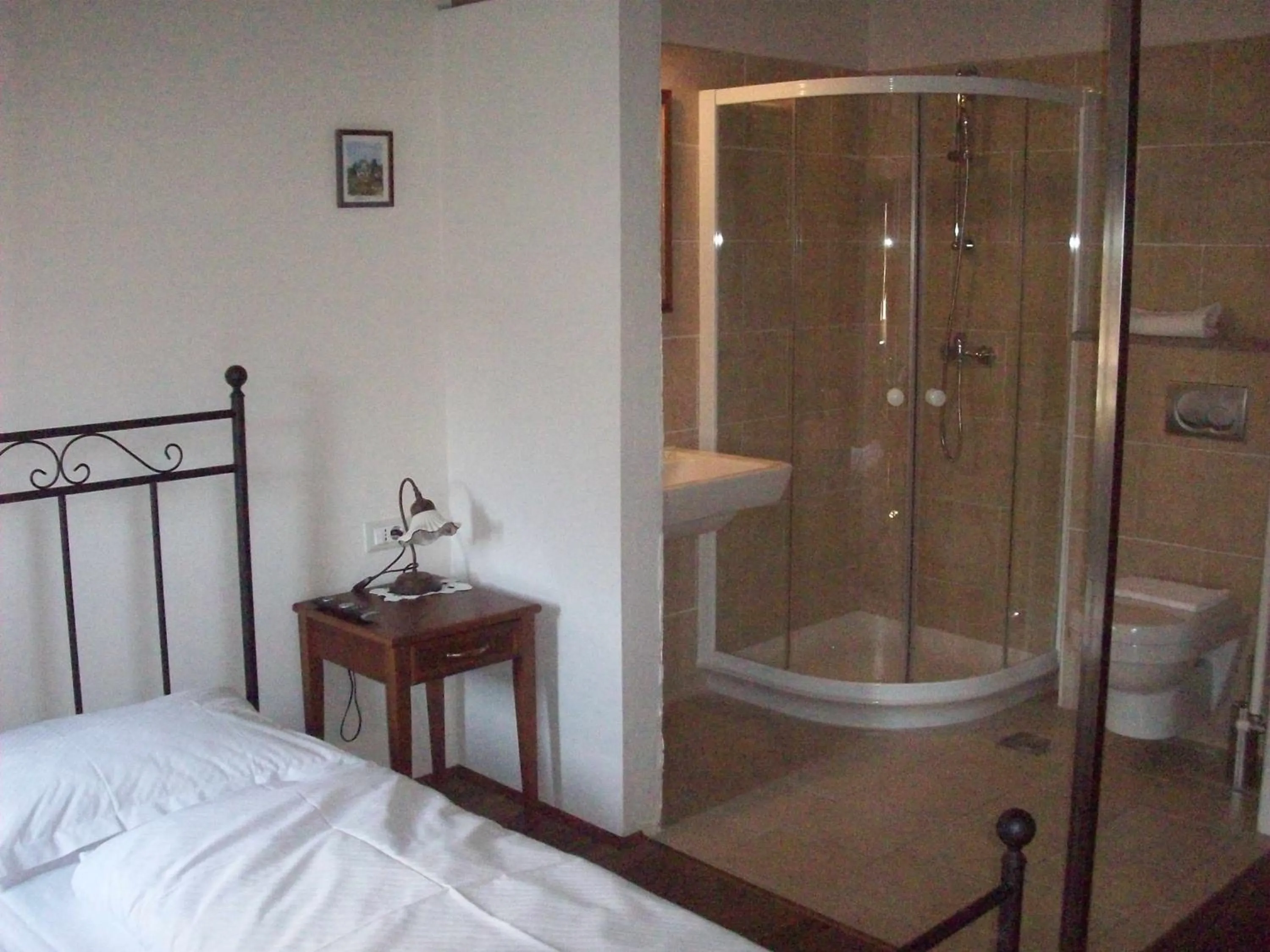 Shower in Guest House Stancija Kovacici