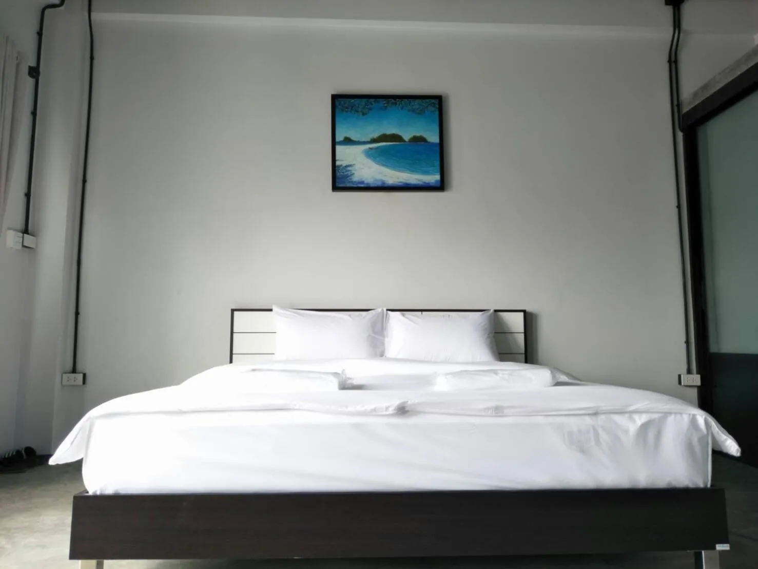Bed in The Ele Hotel Ranong - SHA Extra Plus