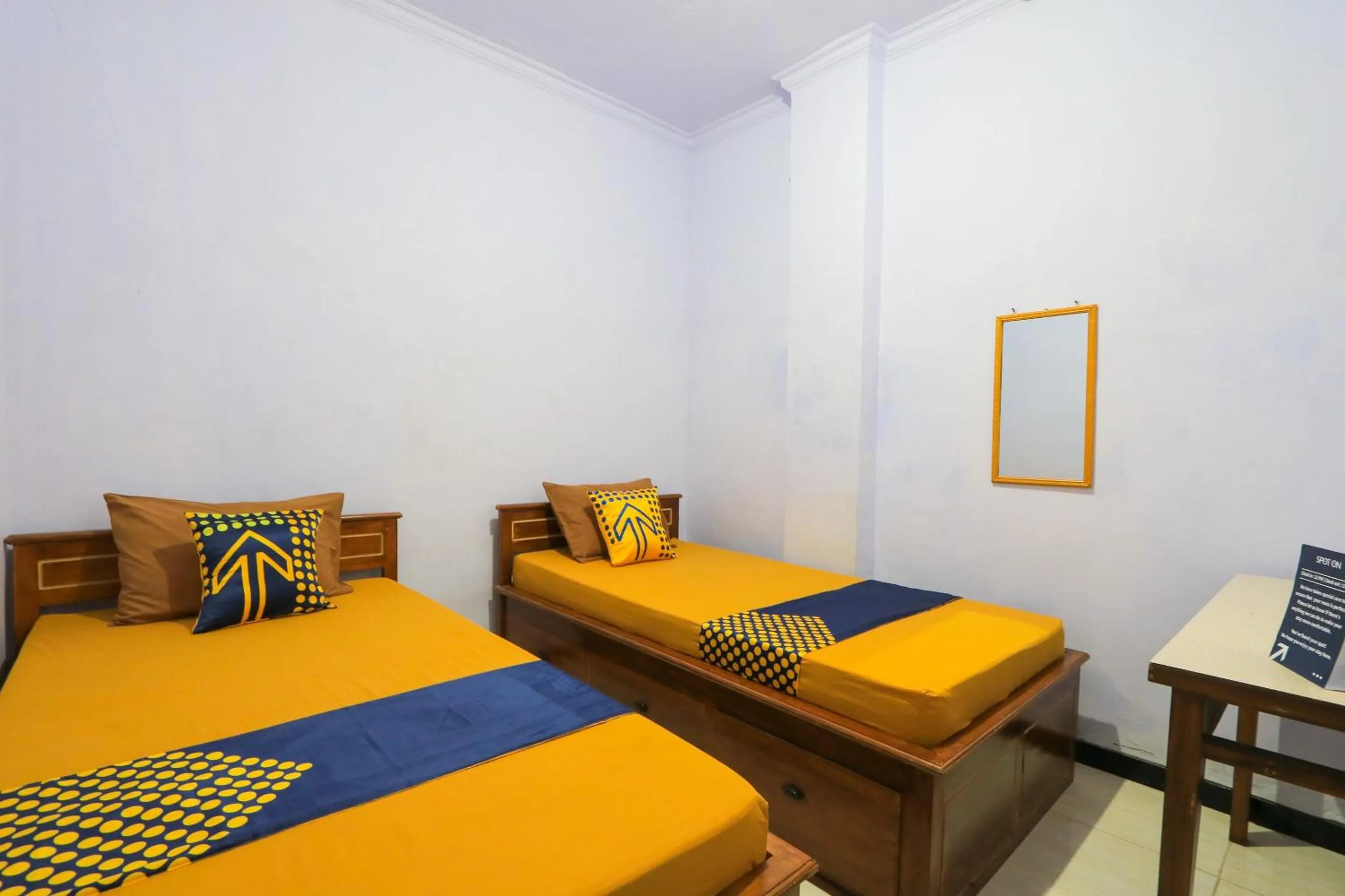 Bedroom in OYO 2497 Pesona Guest House