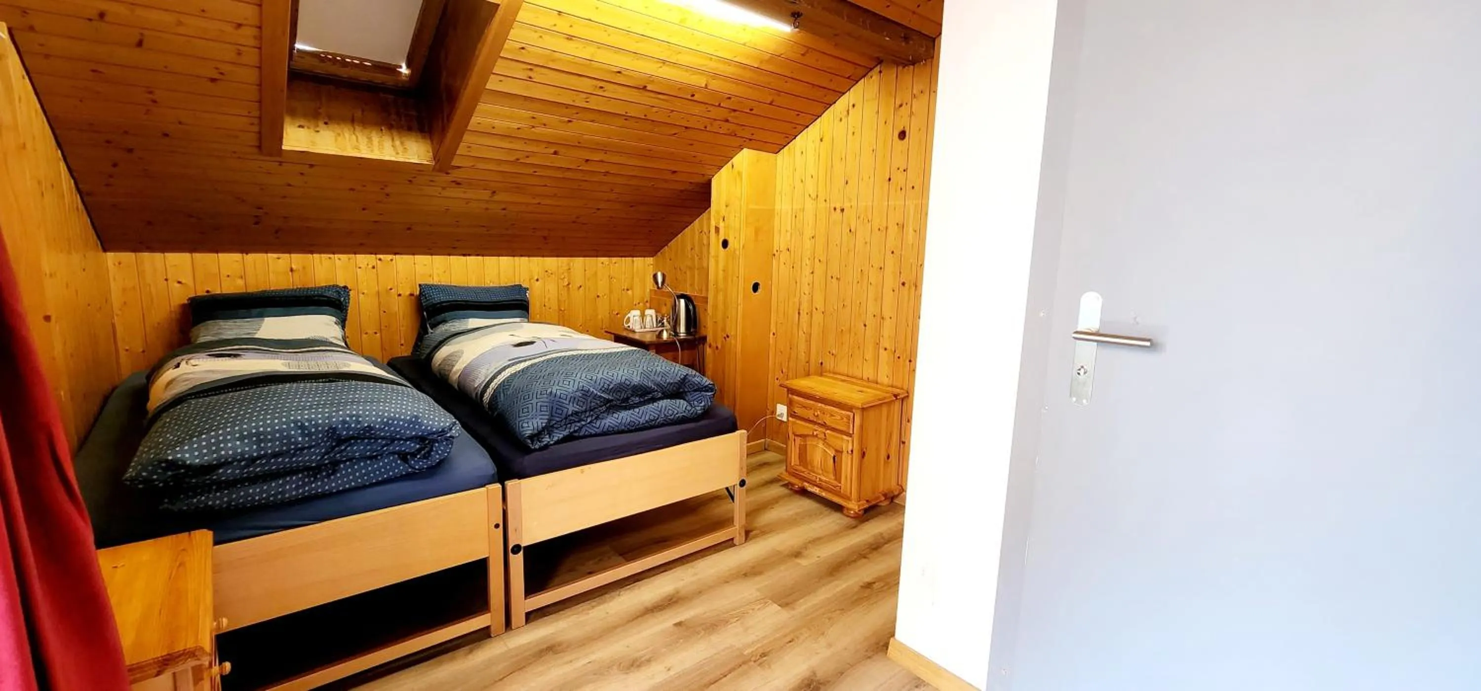 Bed in Hotel Tell and Apartments