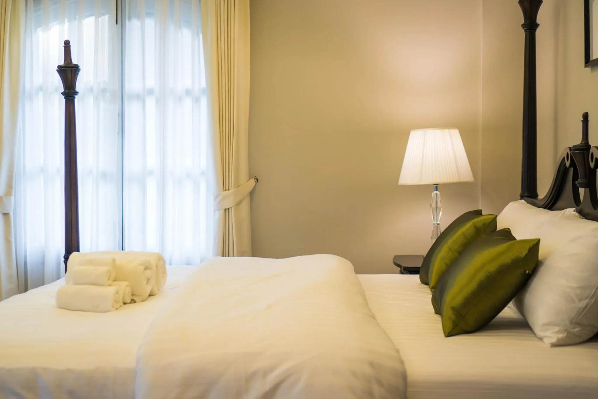 Bed in Merchant House Chiangmai