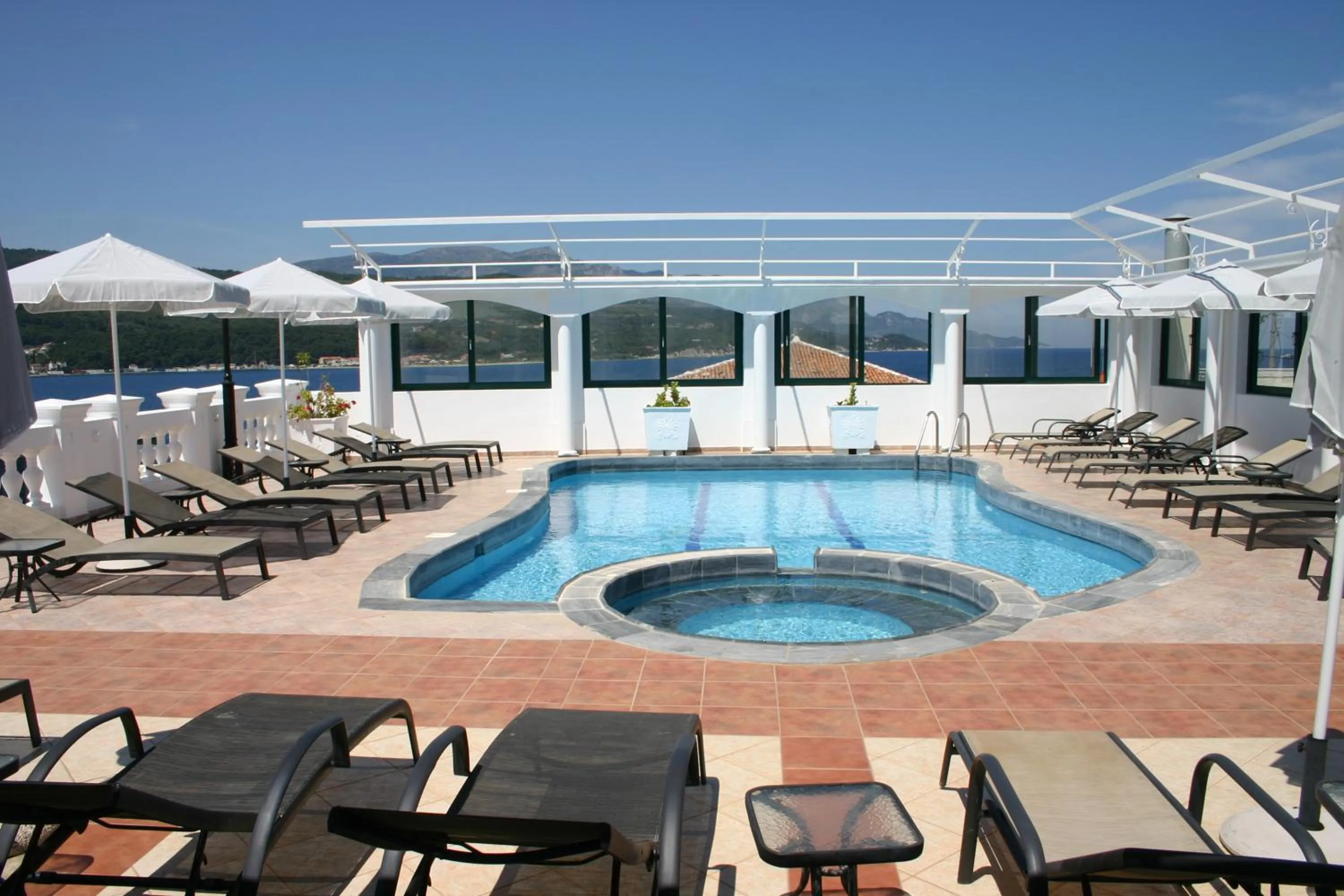 Swimming pool in Samos Hotel