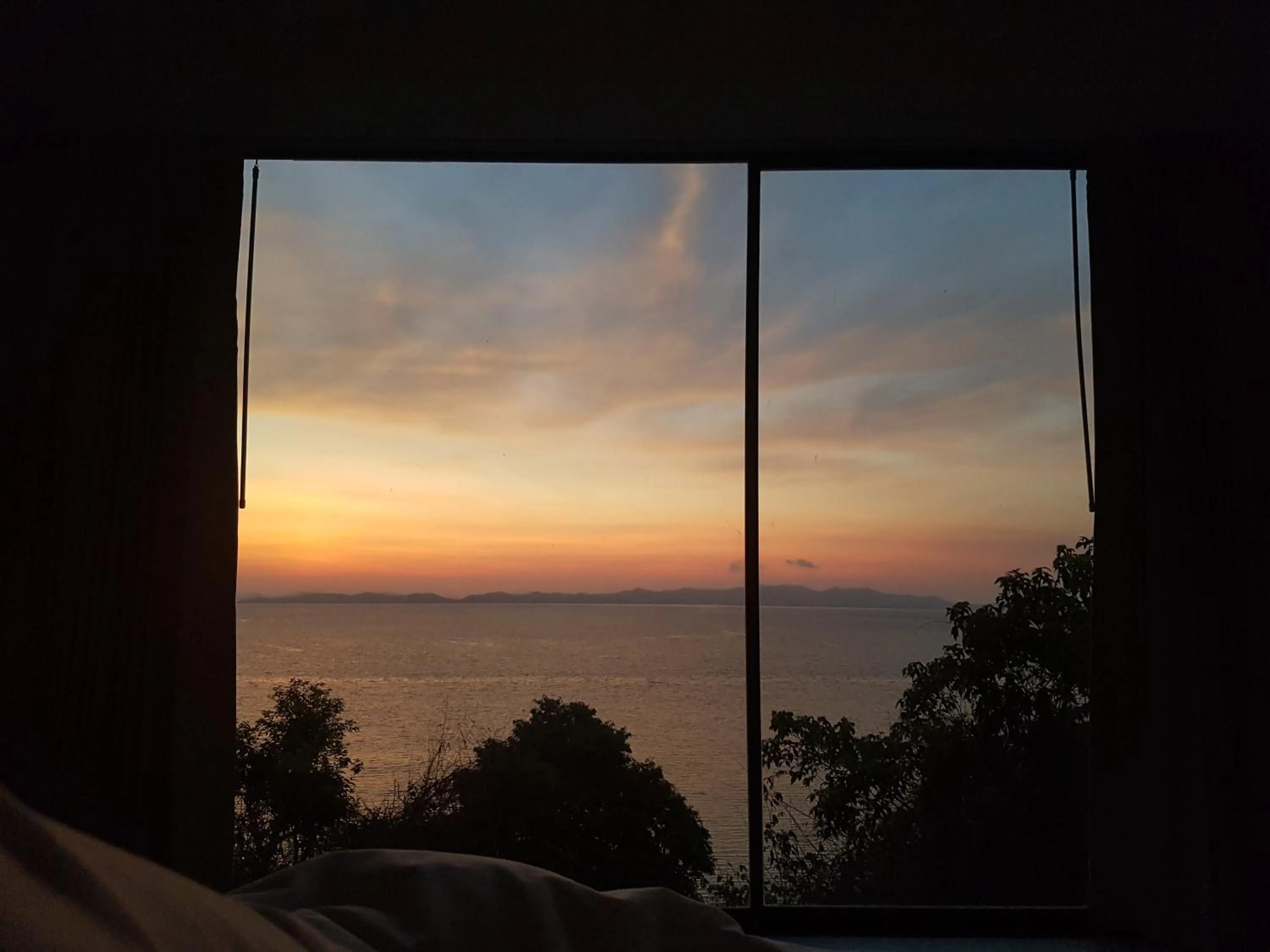 Sunrise in 8IK88 Resort, Phuket - SHA Extra Plus