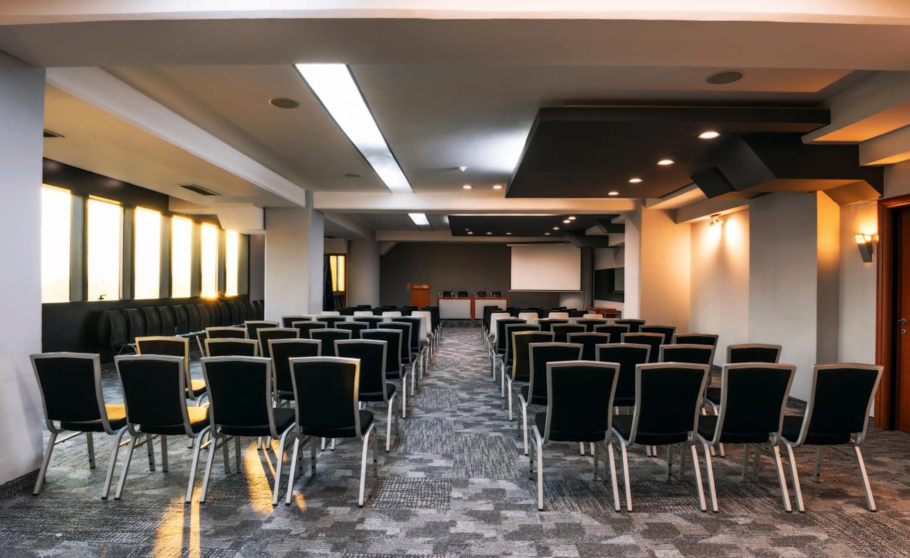 Meeting/conference room in Hotel Arka