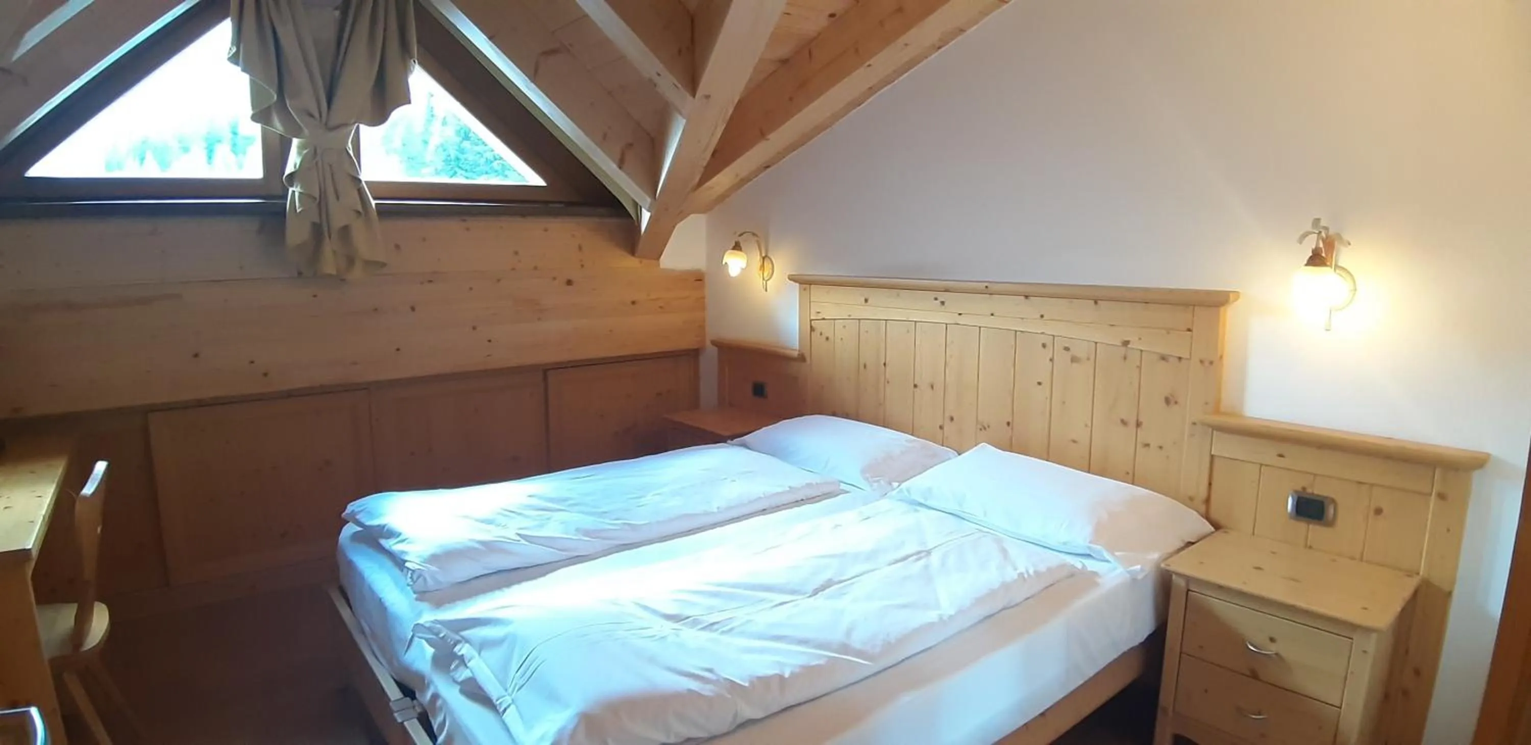 Bedroom, Bed in Residence Panorama