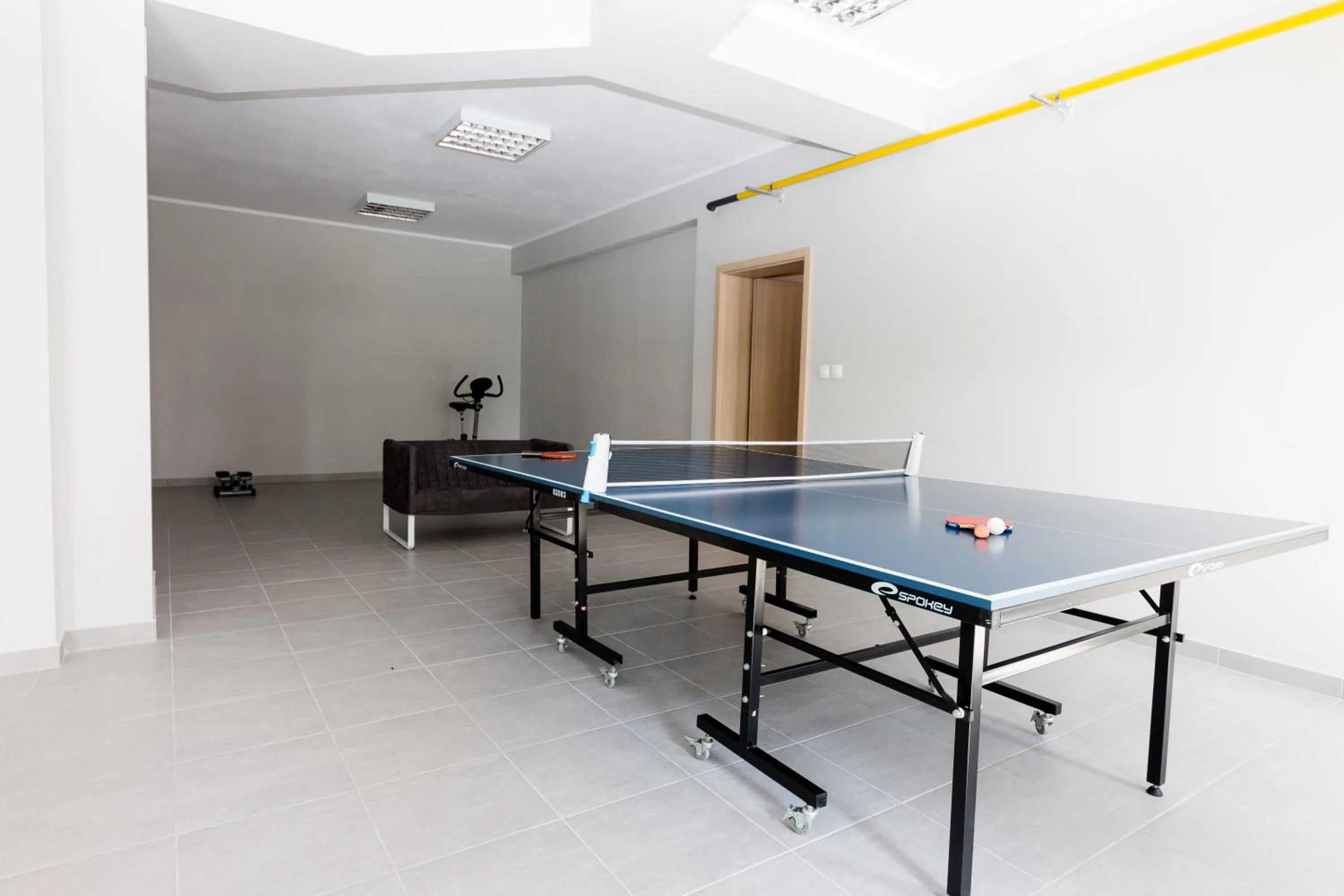 Table tennis in Villa Obis