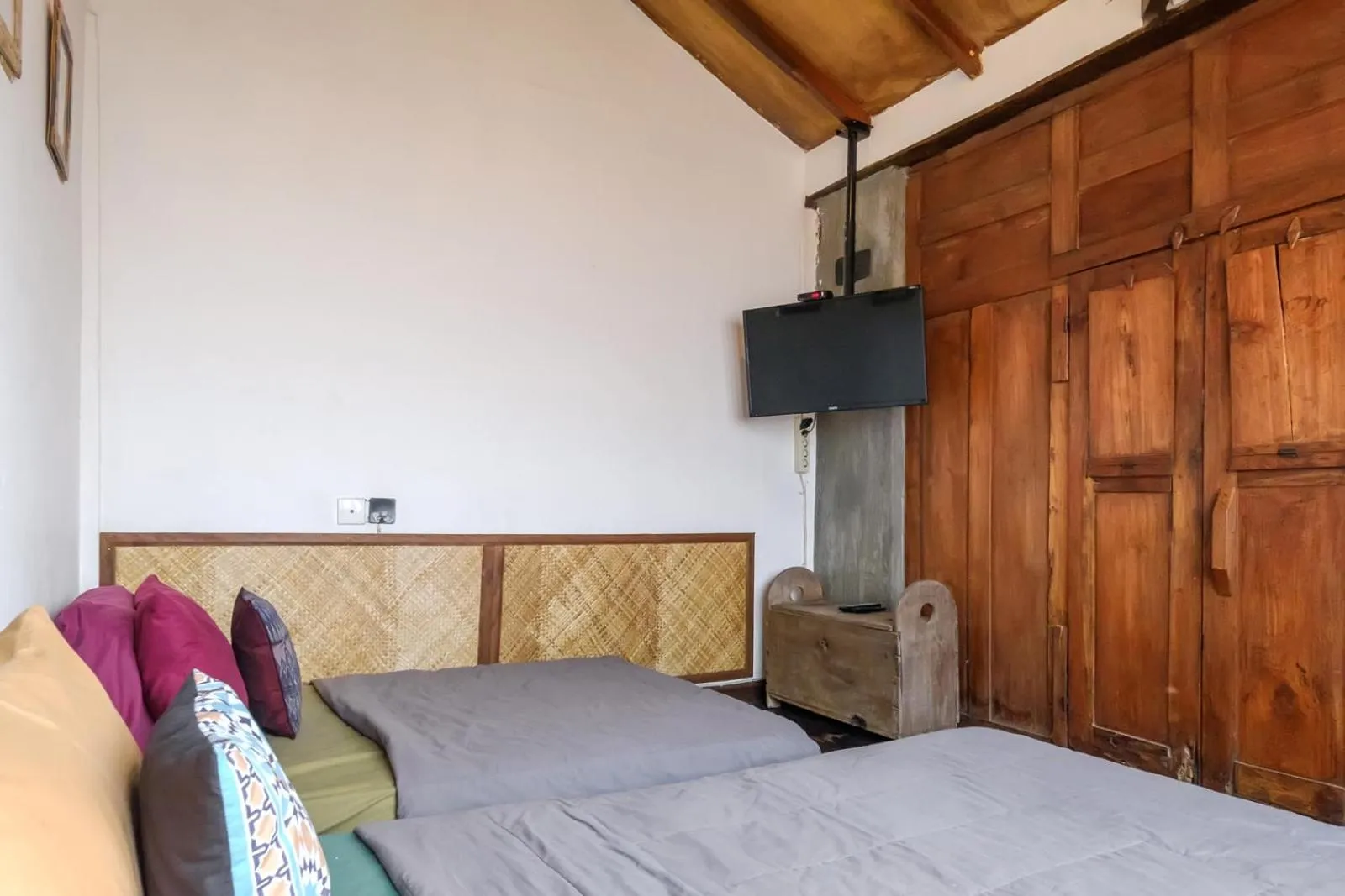 Bed in TwoSpaces Living at Bunga Desa, Jimbaran