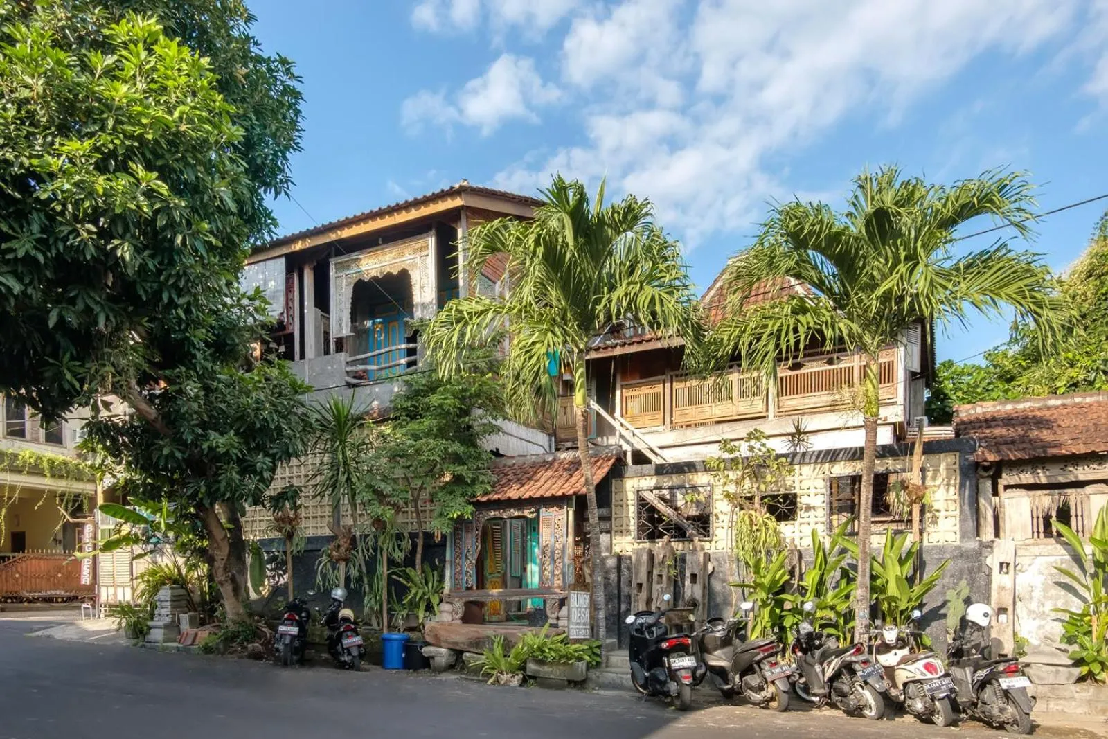 Street view in TwoSpaces Living at Bunga Desa, Jimbaran