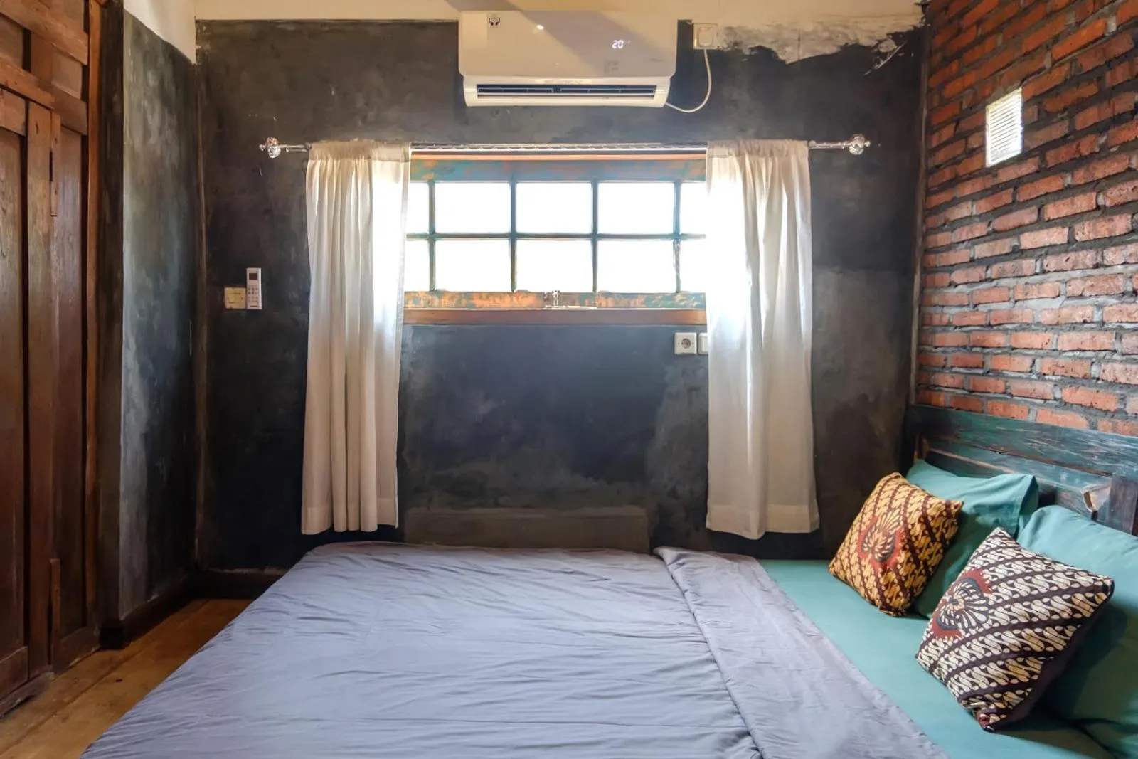 Bed in TwoSpaces Living at Bunga Desa, Jimbaran