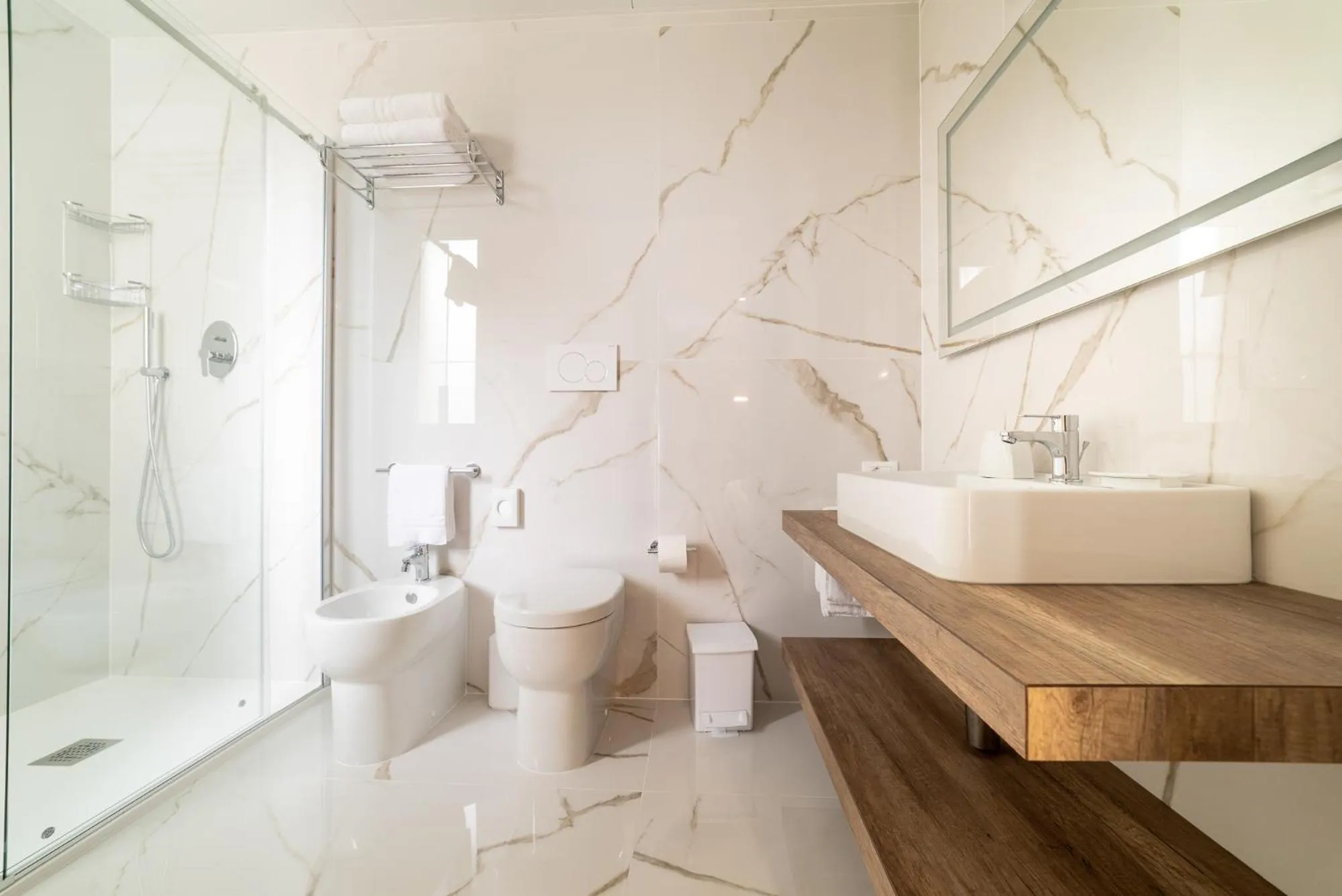 Bathroom in Hotel Colombo