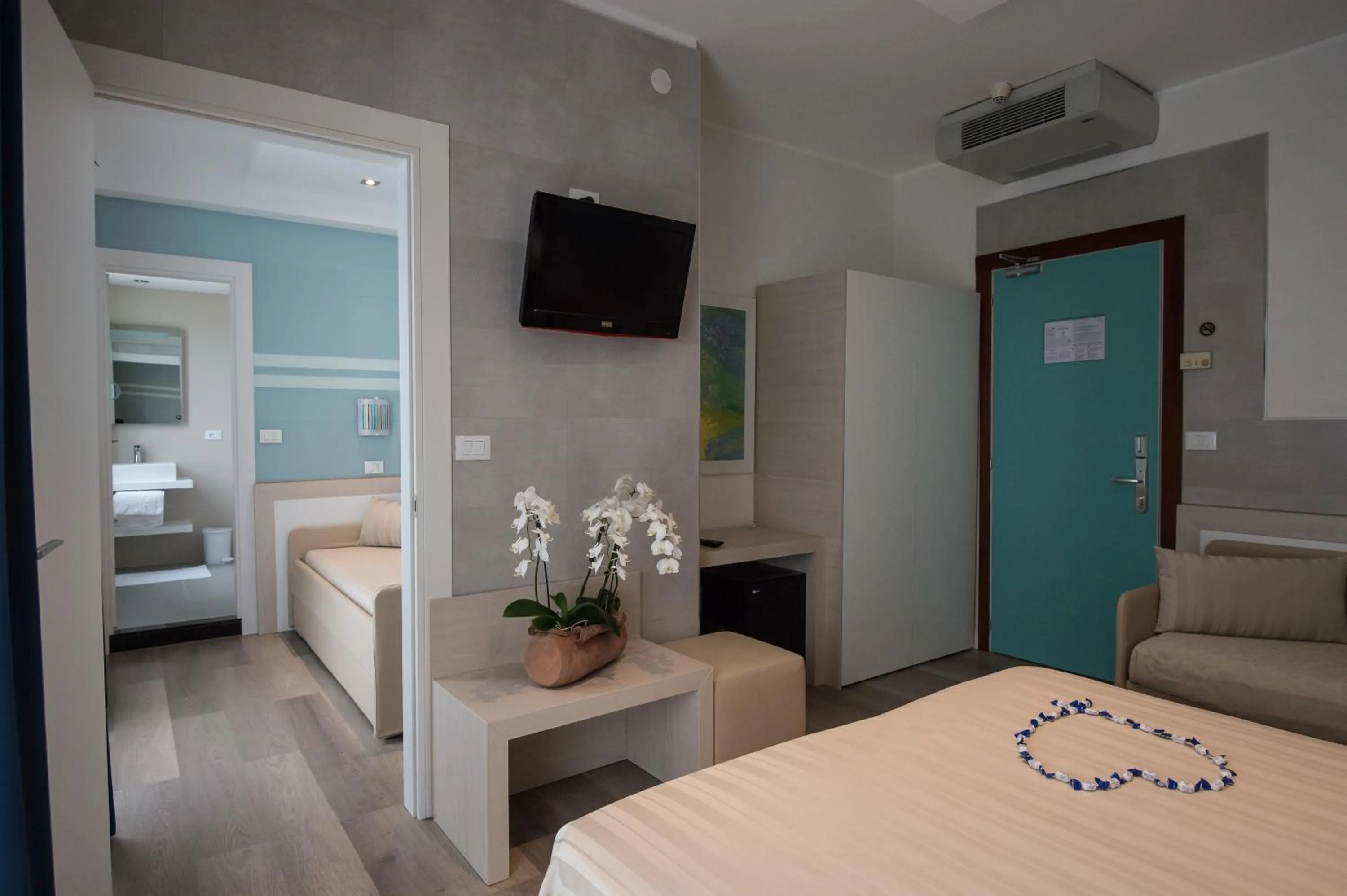 Bed in Hotel Colombo