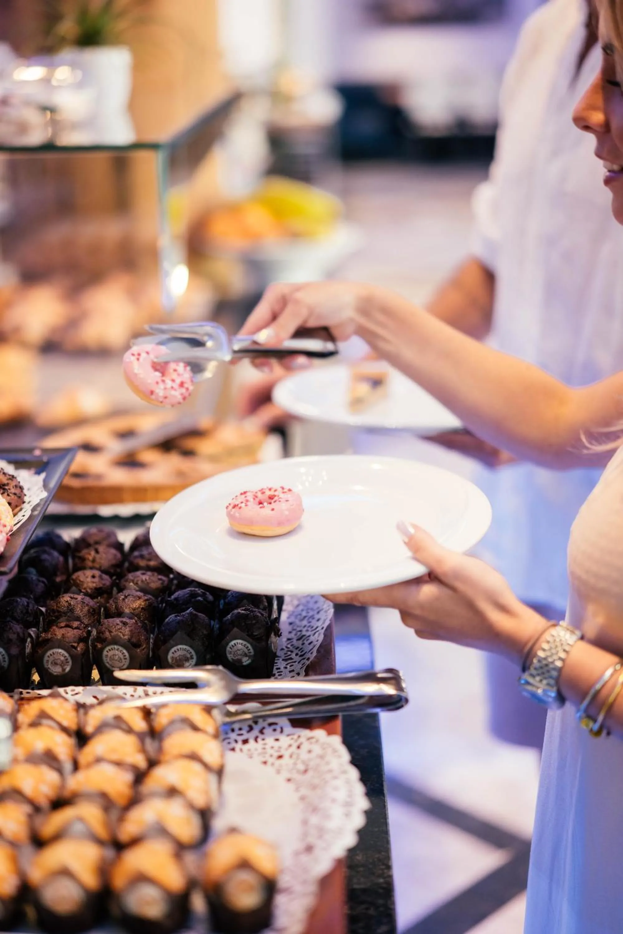 Buffet breakfast in Hotel Colombo