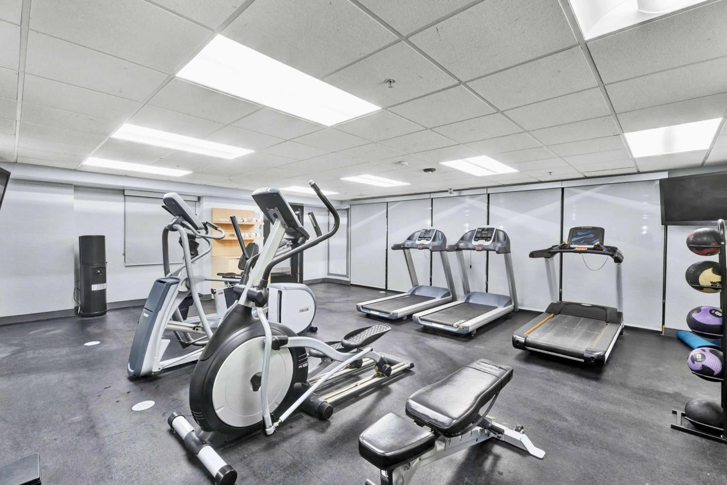 Fitness centre/facilities in Spark by Hilton Plymouth