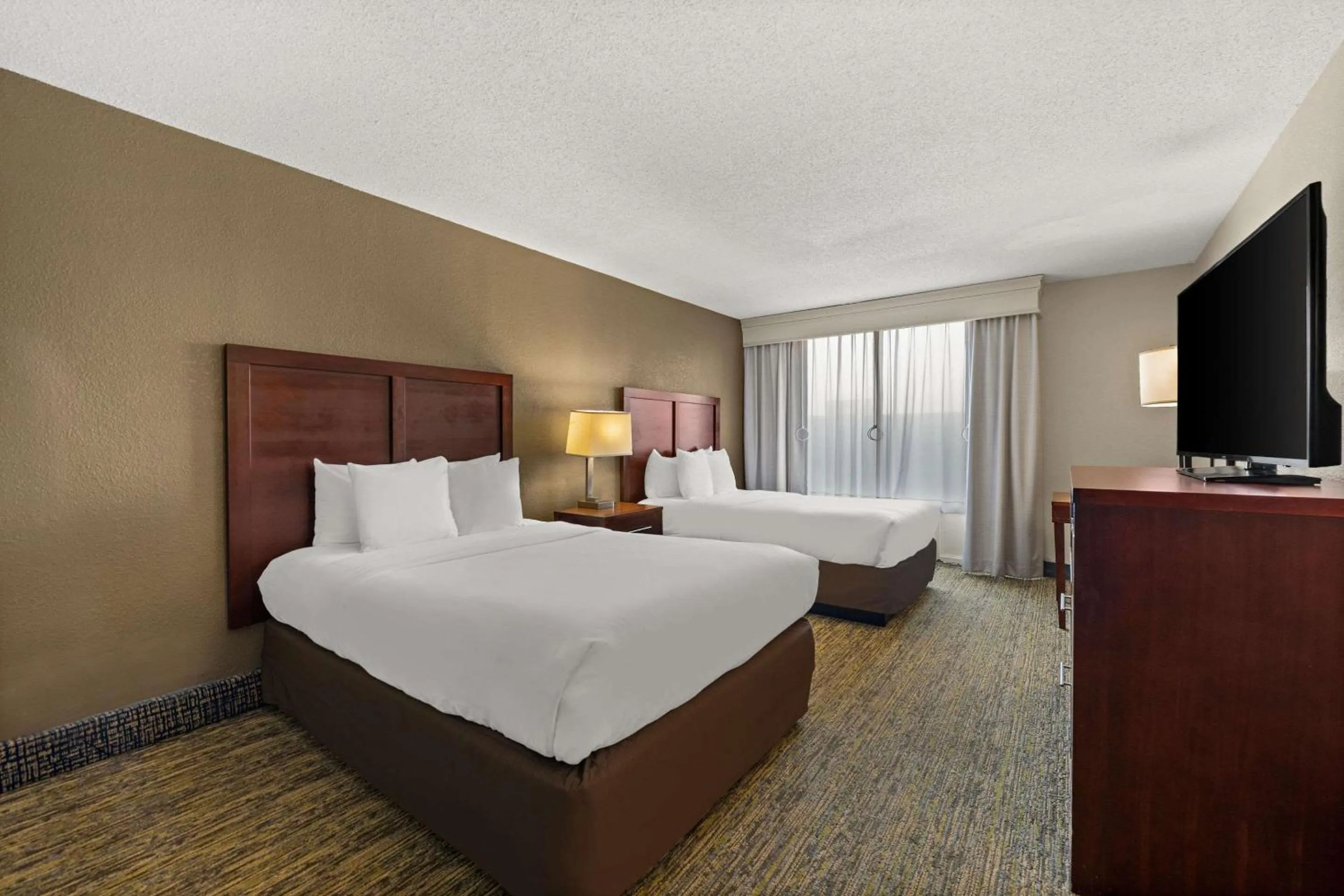 Bedroom, Bed in Comfort Inn On the Ocean