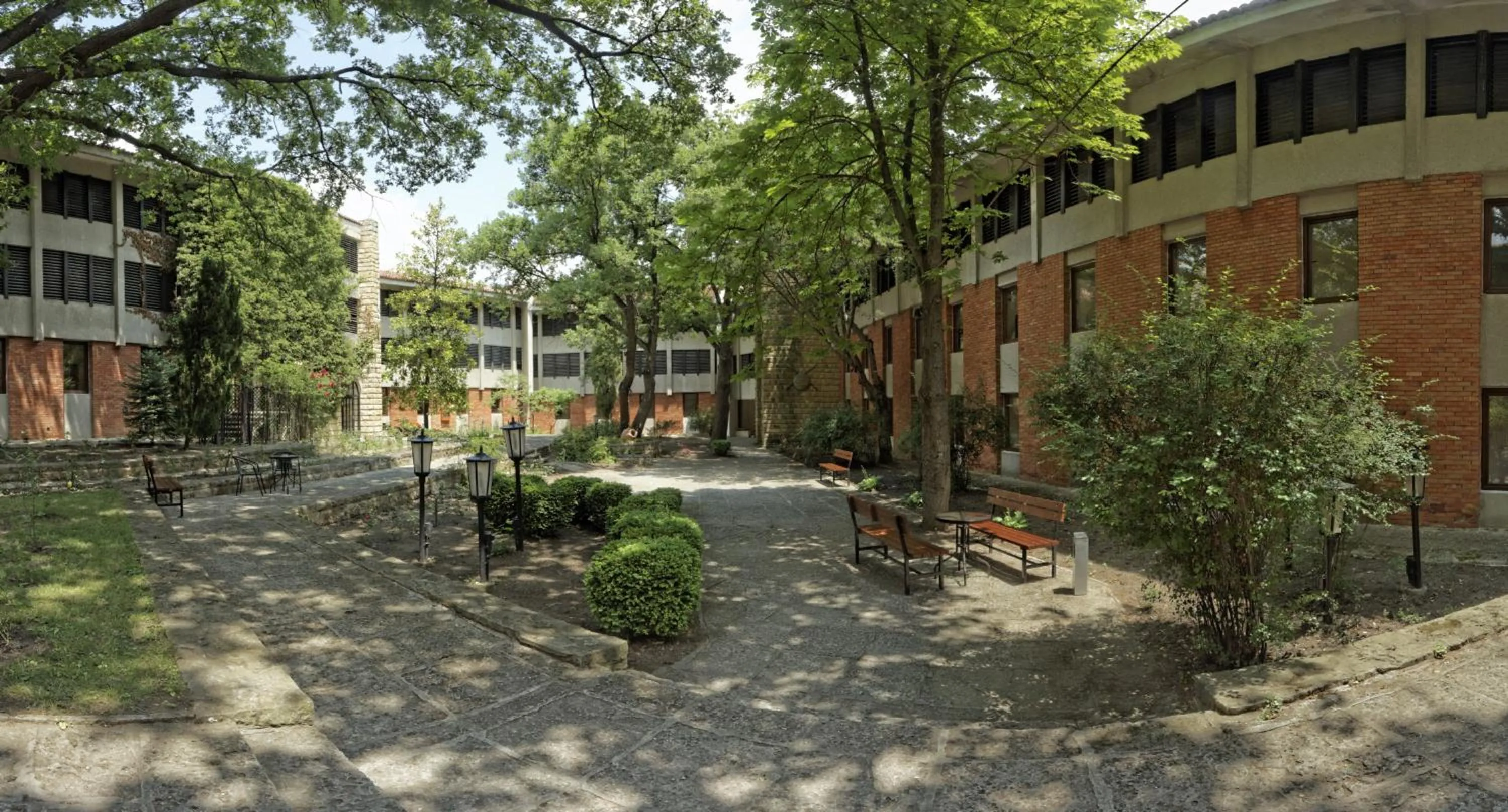 Property building in Hotel PRESLAV