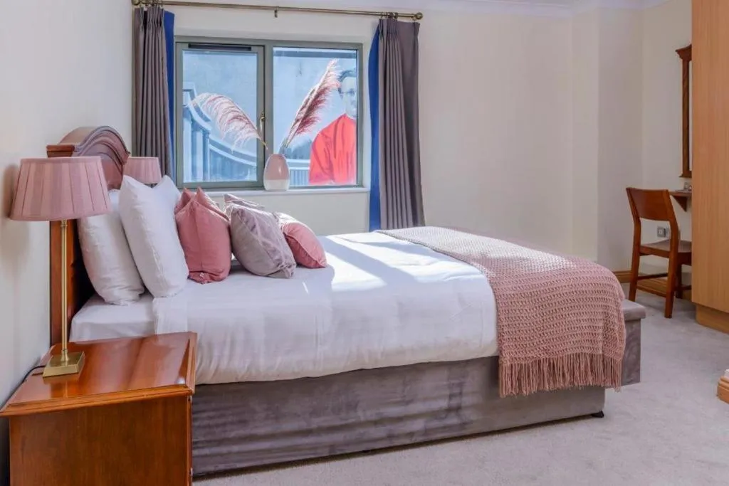 Bed in Park Place Apartments