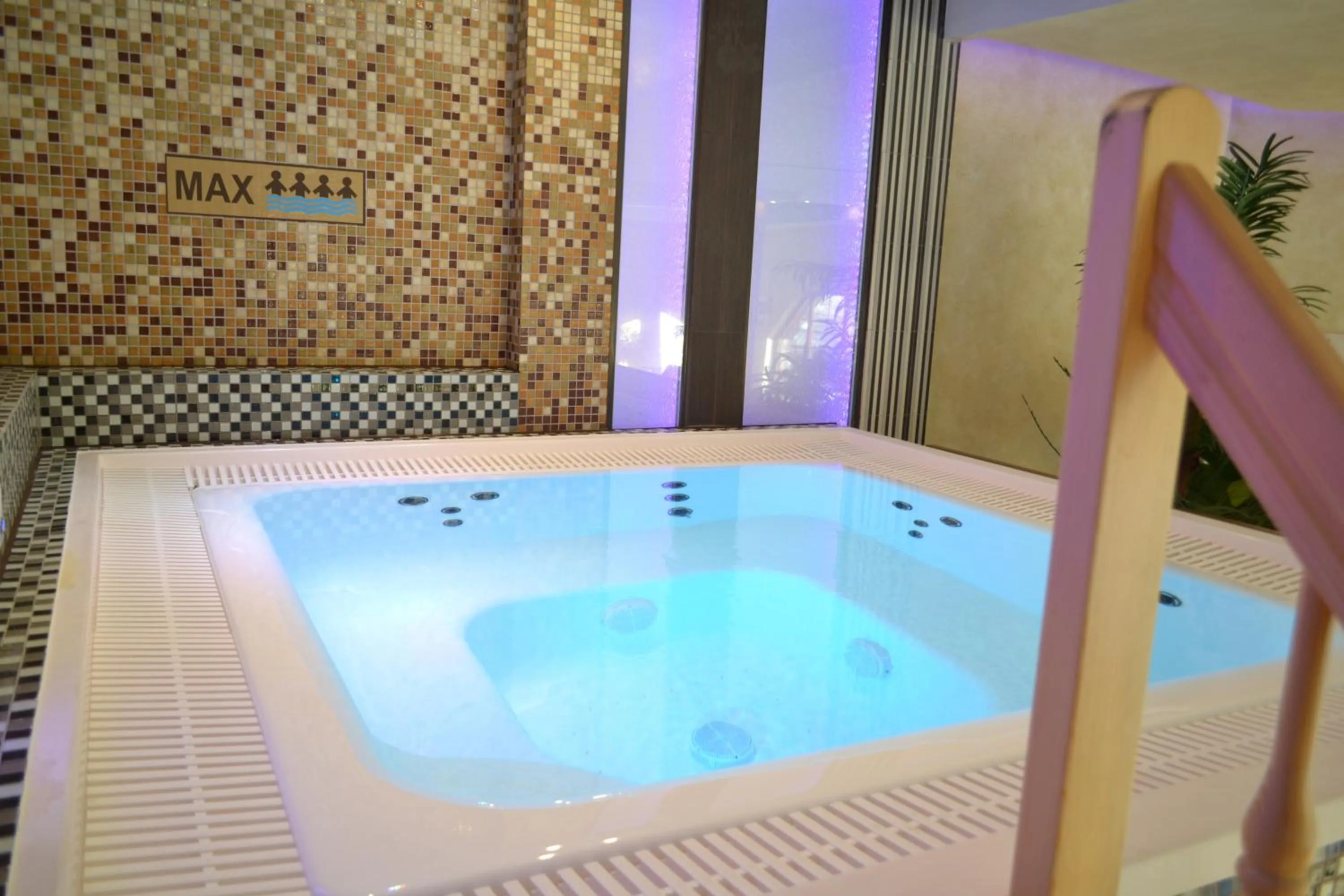 Spa and wellness centre/facilities in Hotel Kormoran Resort & SPA