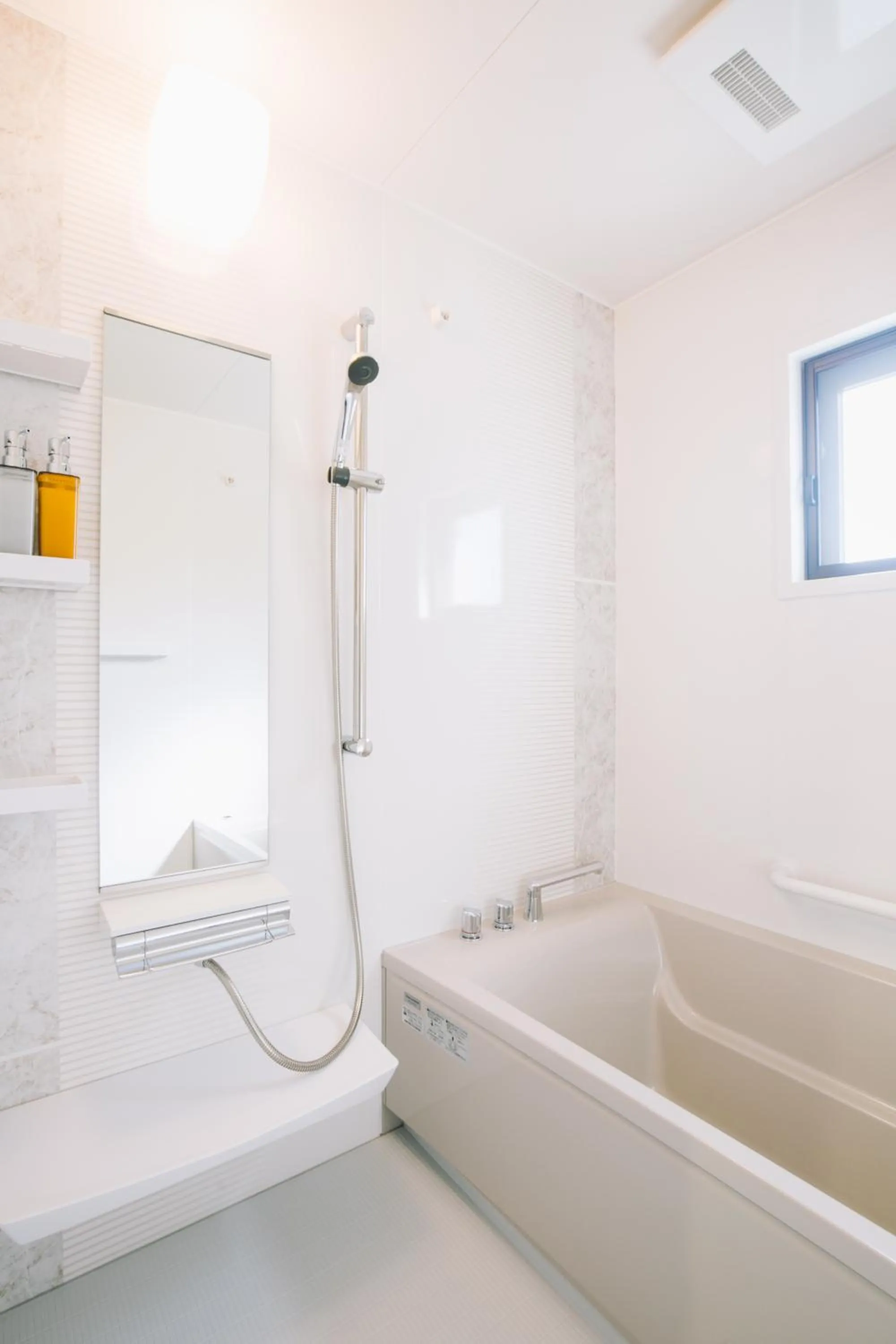 Shower in United Resort Sarabeth