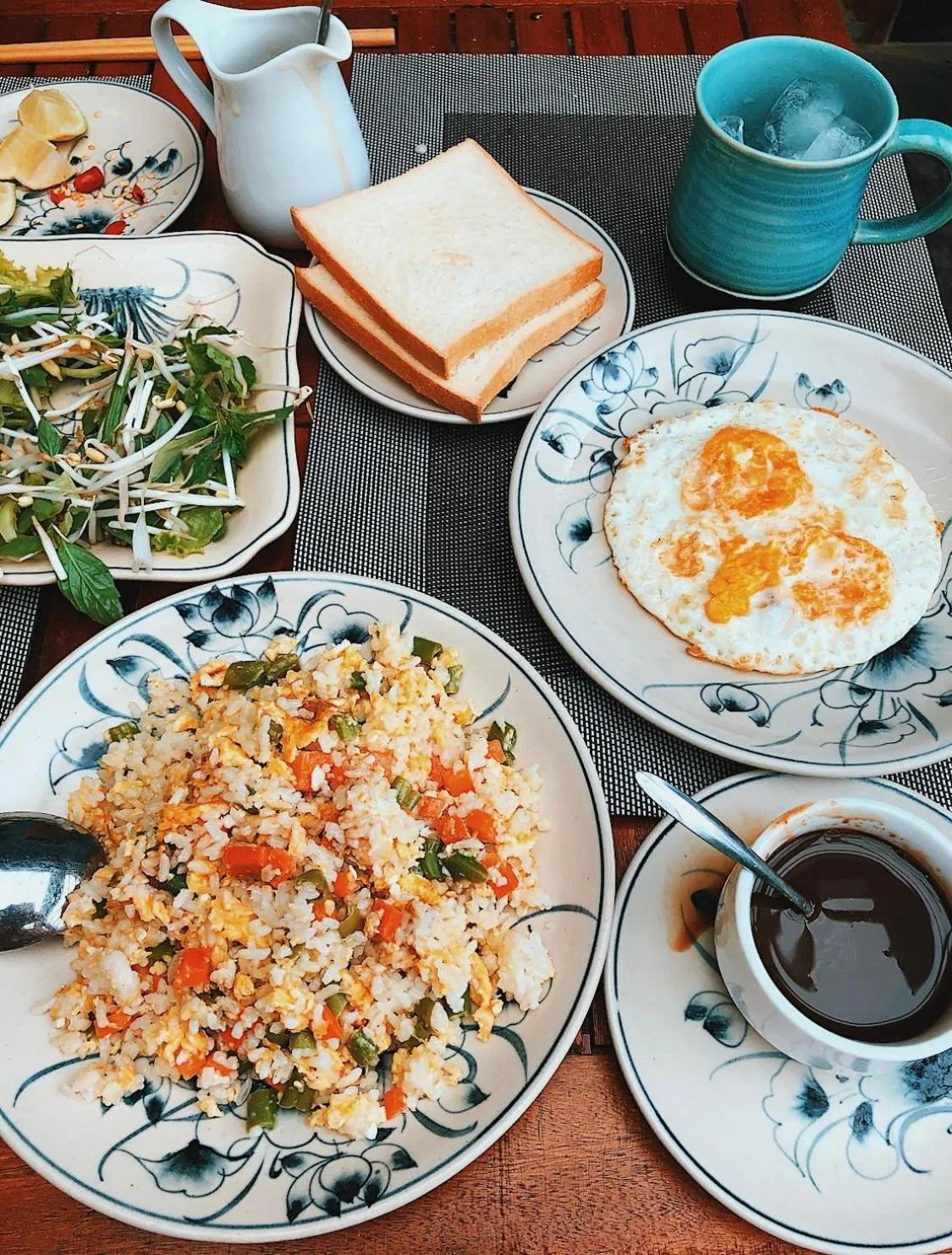 Food and drinks in Villa De Campagne Hoi An- Boutique homestay with pool and family soul