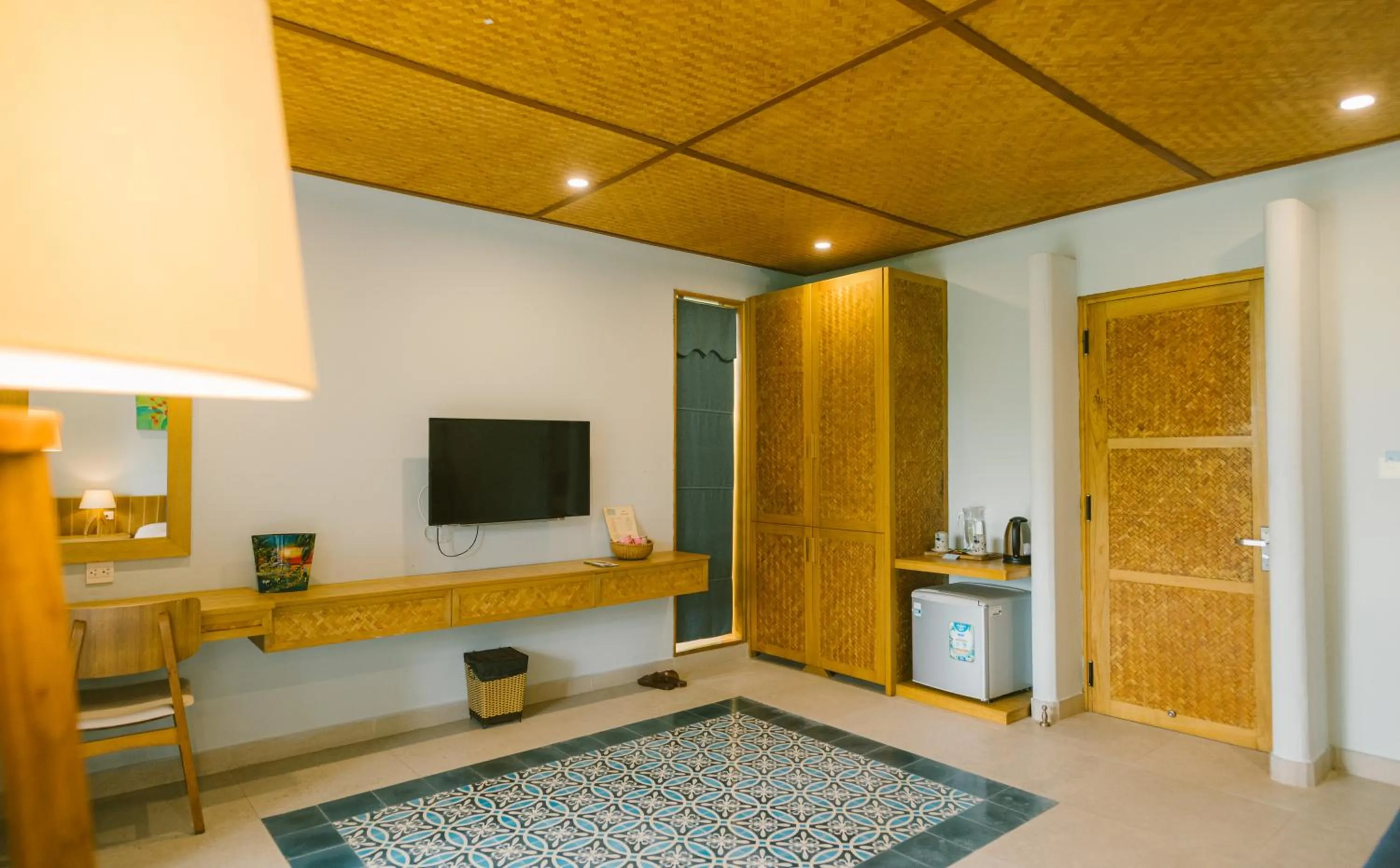 TV and multimedia in Villa De Campagne Hoi An- Boutique homestay with pool and family soul