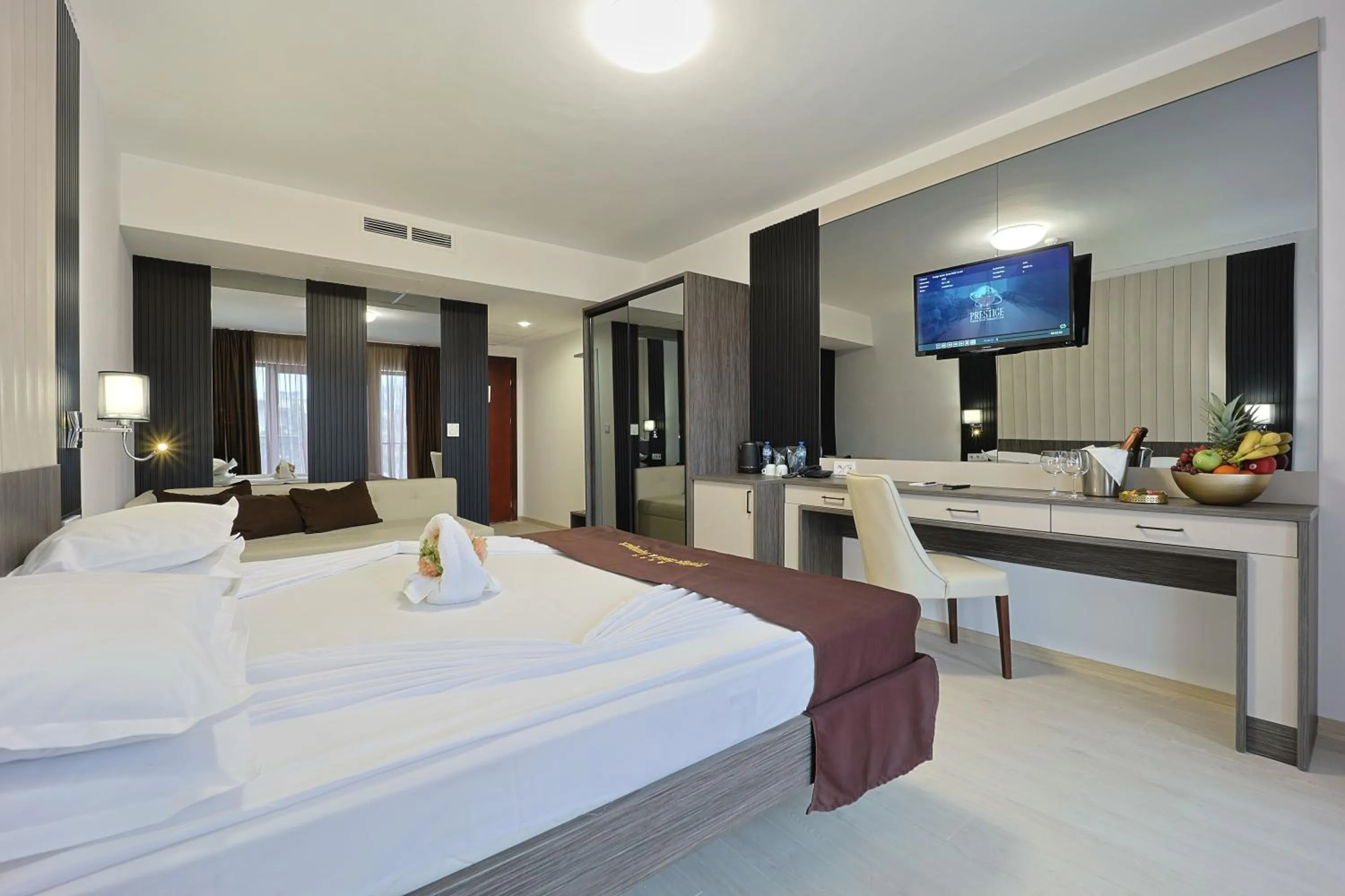 Bed in Prestige Hotel and Aquapark - All inclusive
