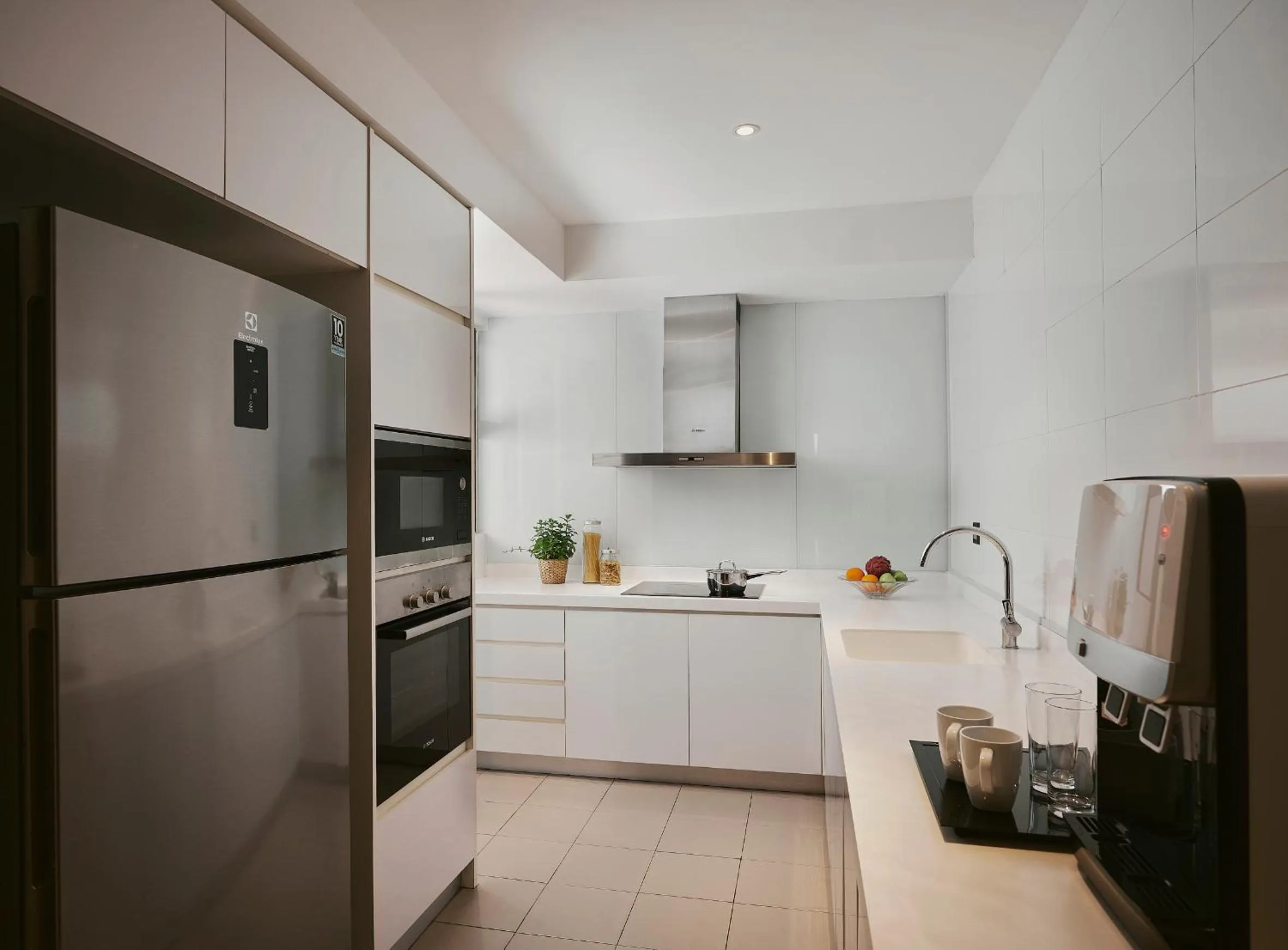 Coffee/tea facilities in TRILLION SUITES by SLG