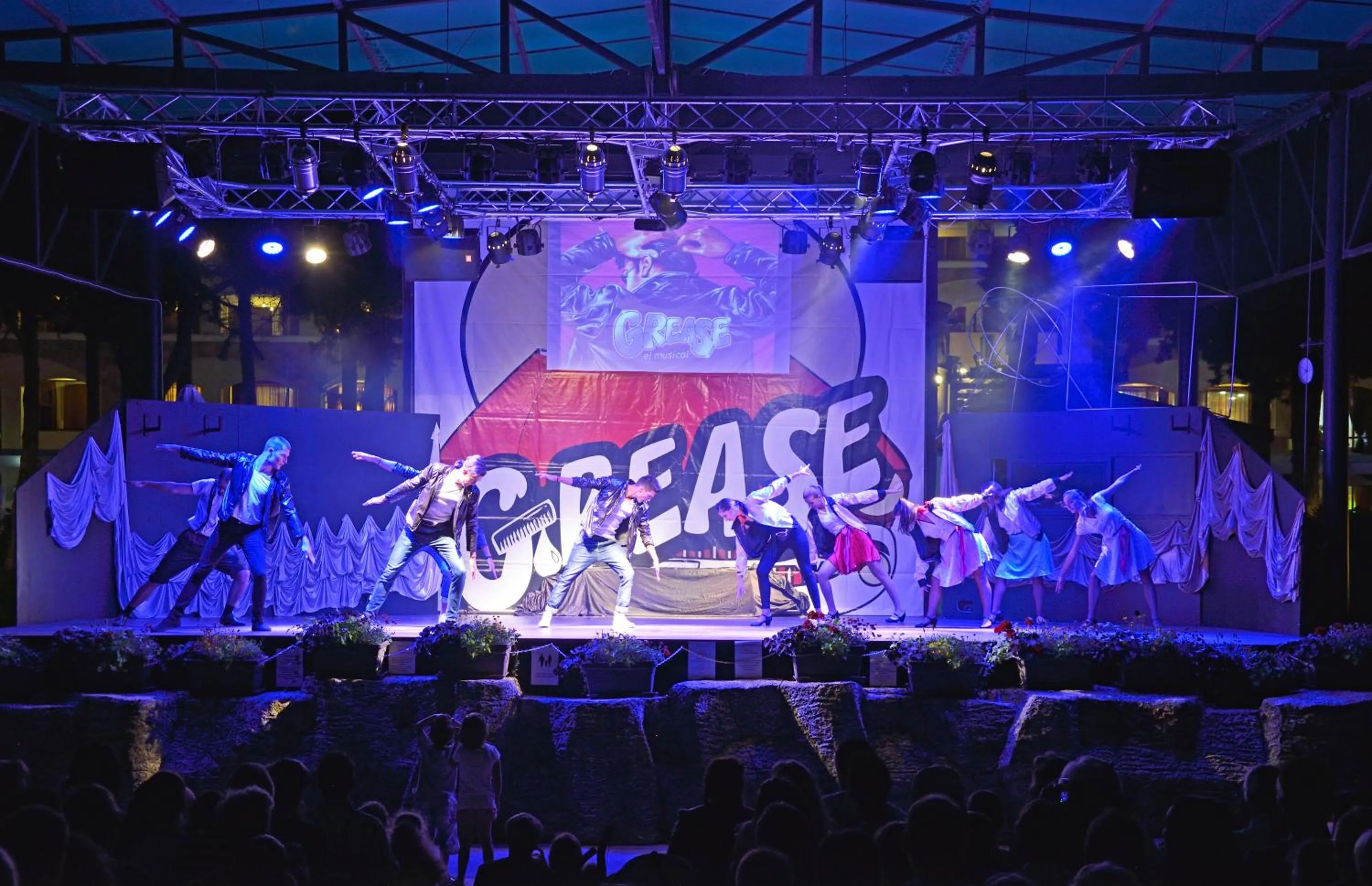 Entertainment in Sol Nessebar Mare All Inclusive