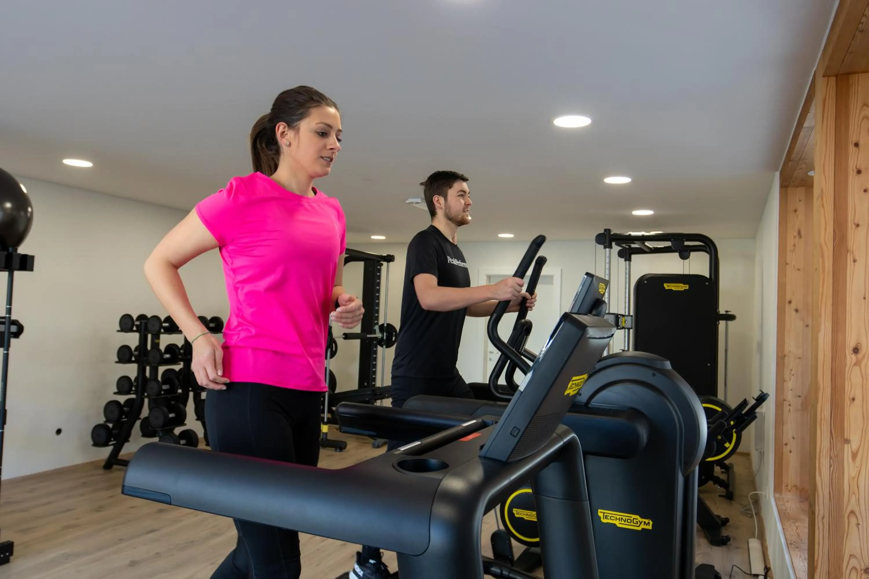 Fitness centre/facilities in Zin Senfter Residence