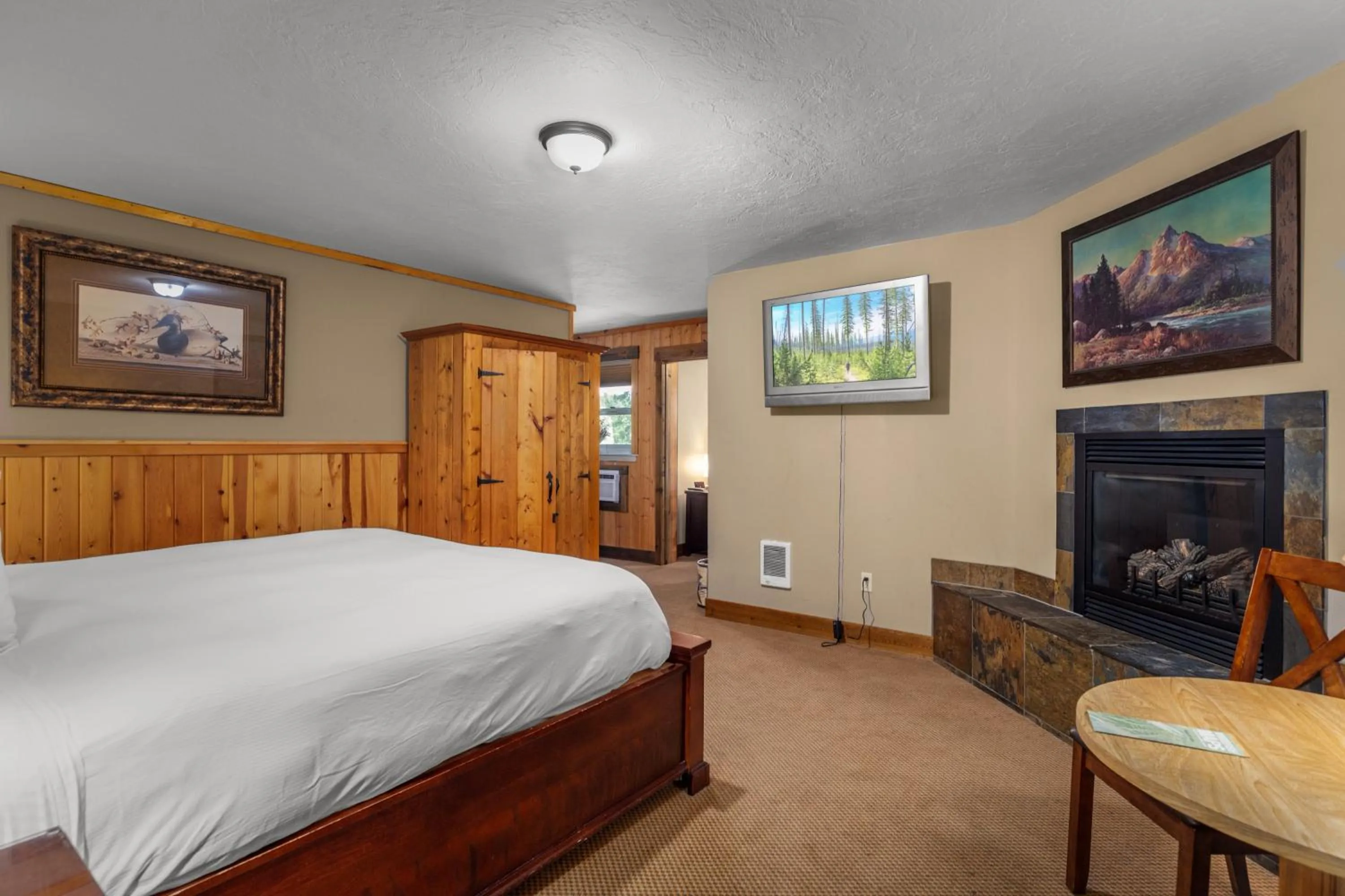 Bed in Duck Inn Lodge