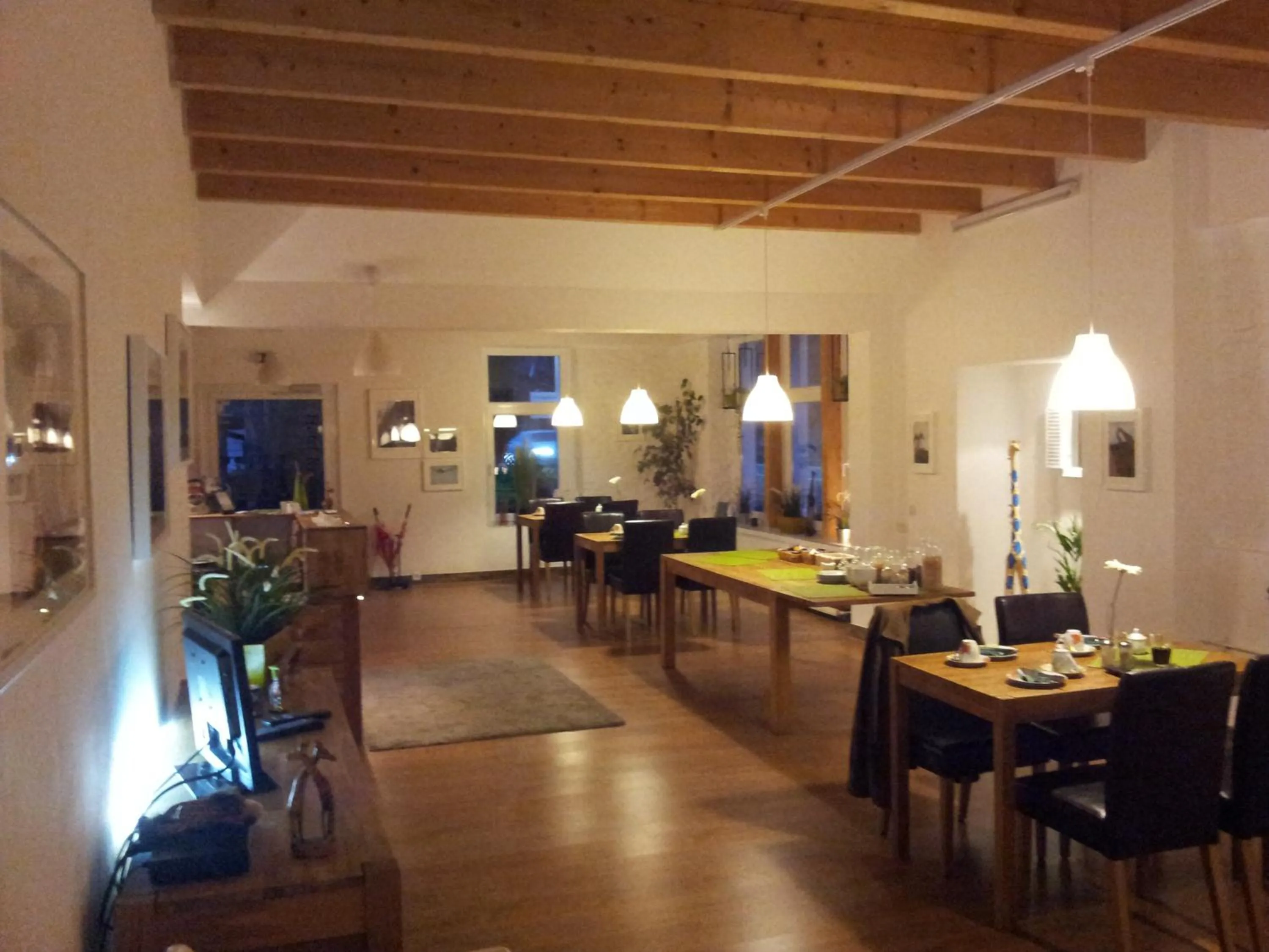 Restaurant/places to eat in Hotel Rutherbach