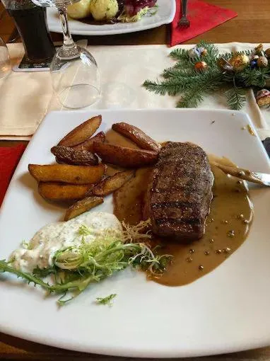 Restaurant/places to eat in Hotel Rutherbach