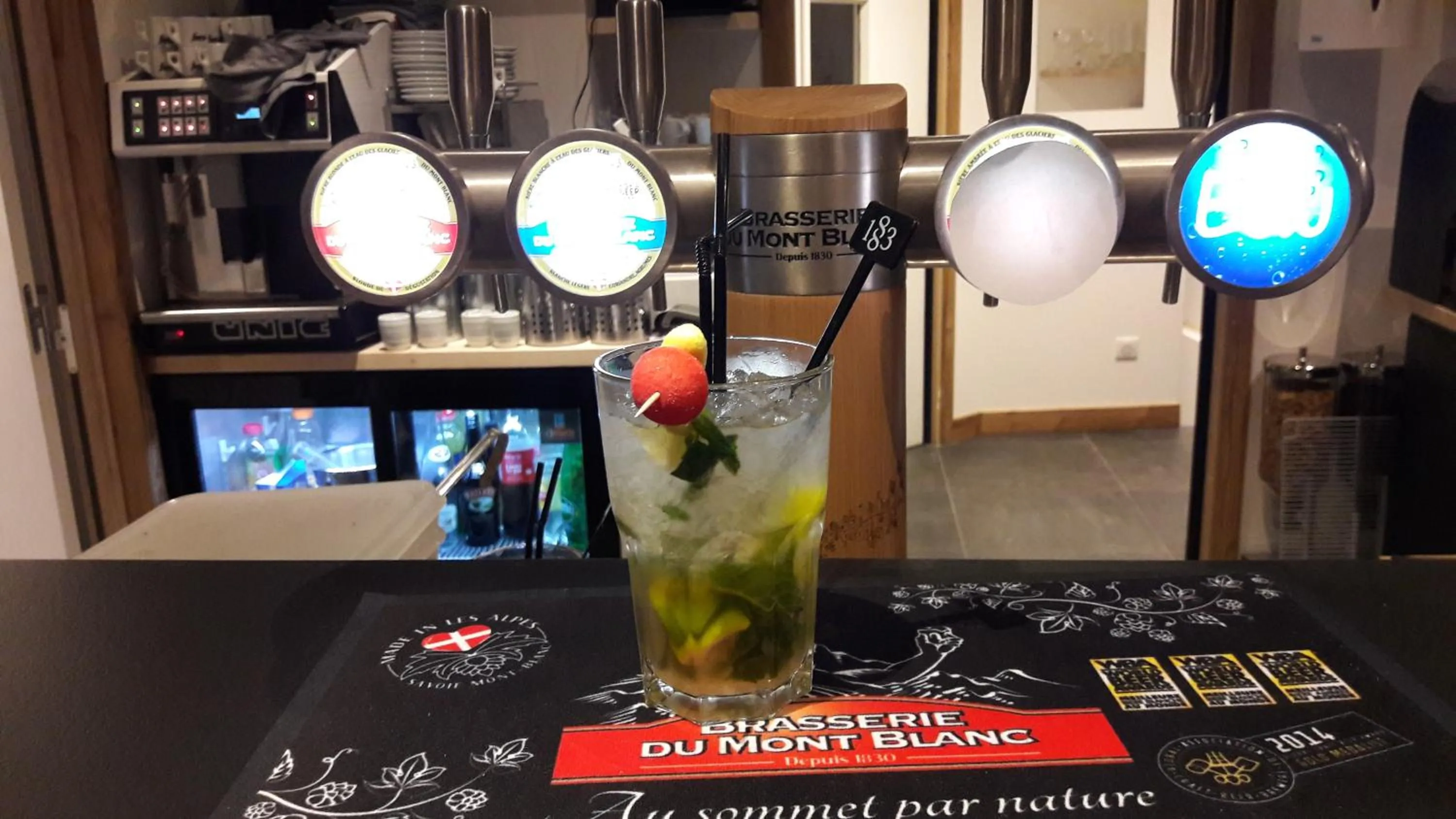 Alcoholic drinks in Hotel L'alpin