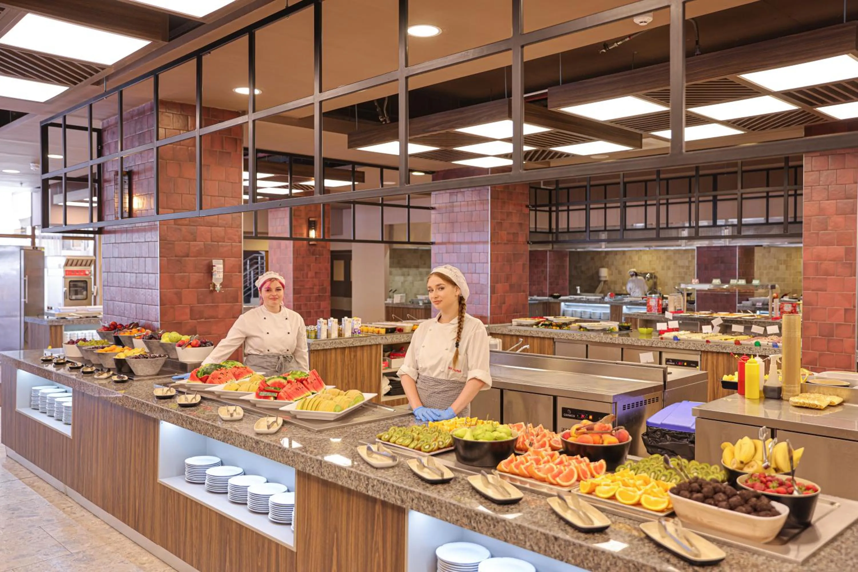 Food and drinks in Sol Nessebar Palace All Inclusive