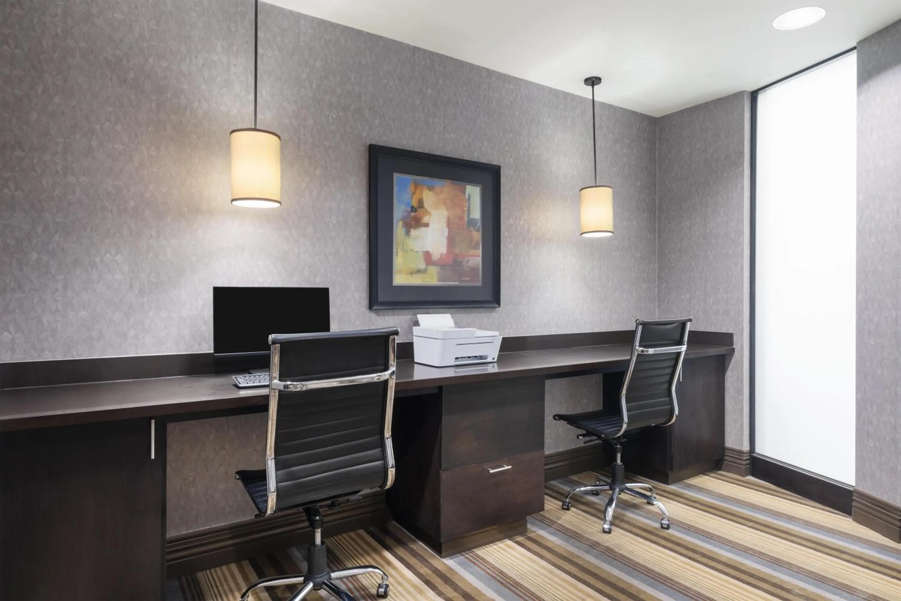 Business facilities in Best Western Premier Freeport Inn Calgary Airport