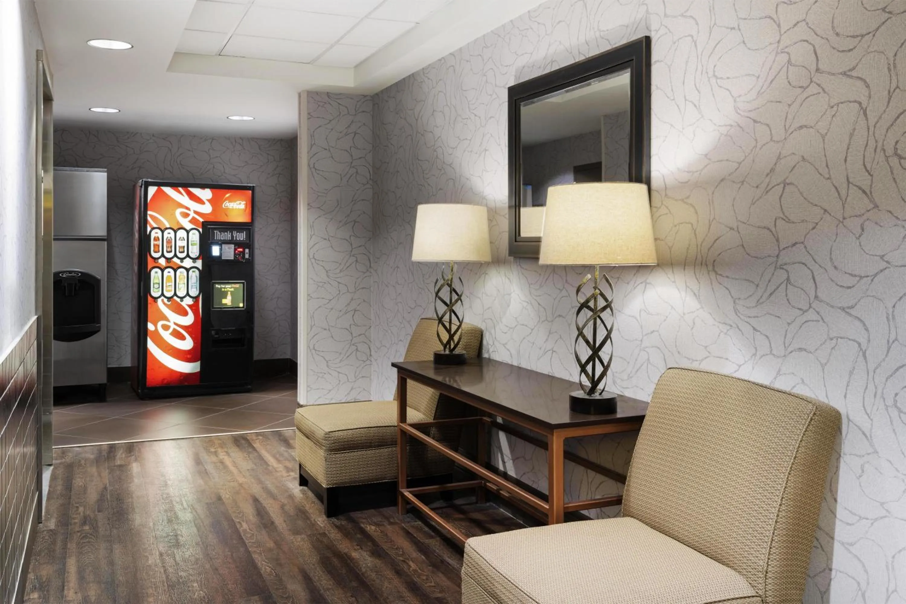 Property building in Best Western Premier Freeport Inn Calgary Airport