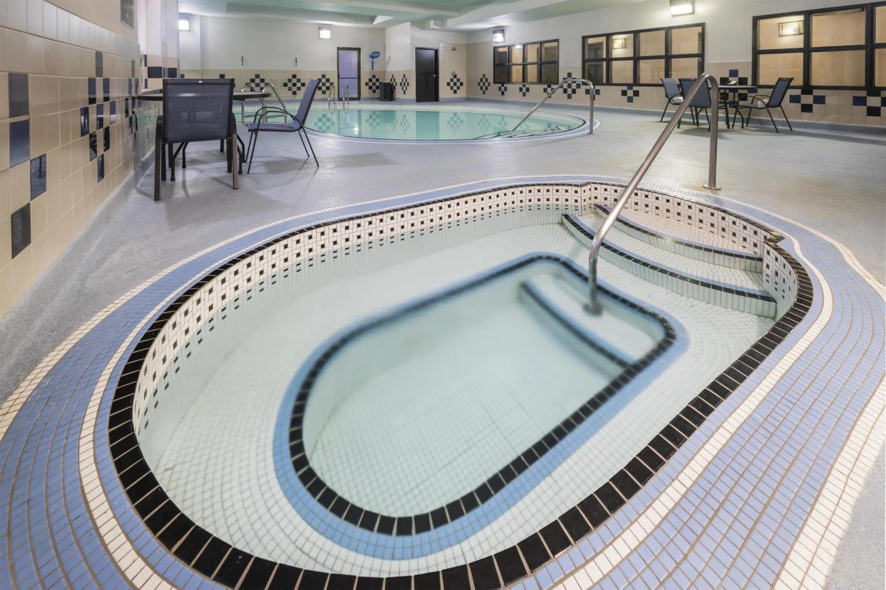 Pool view in Best Western Premier Freeport Inn Calgary Airport