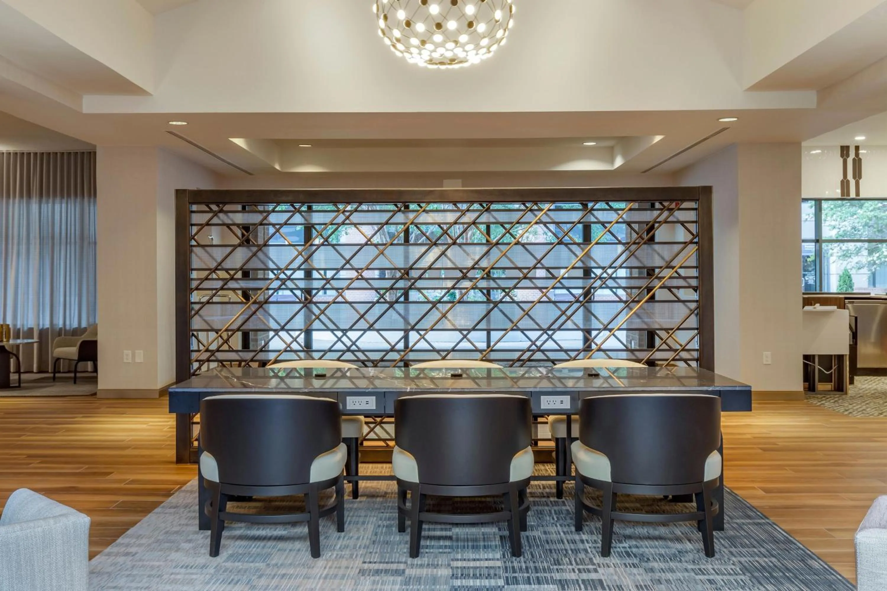 Lobby or reception in Sheraton Suites Old Town Alexandria