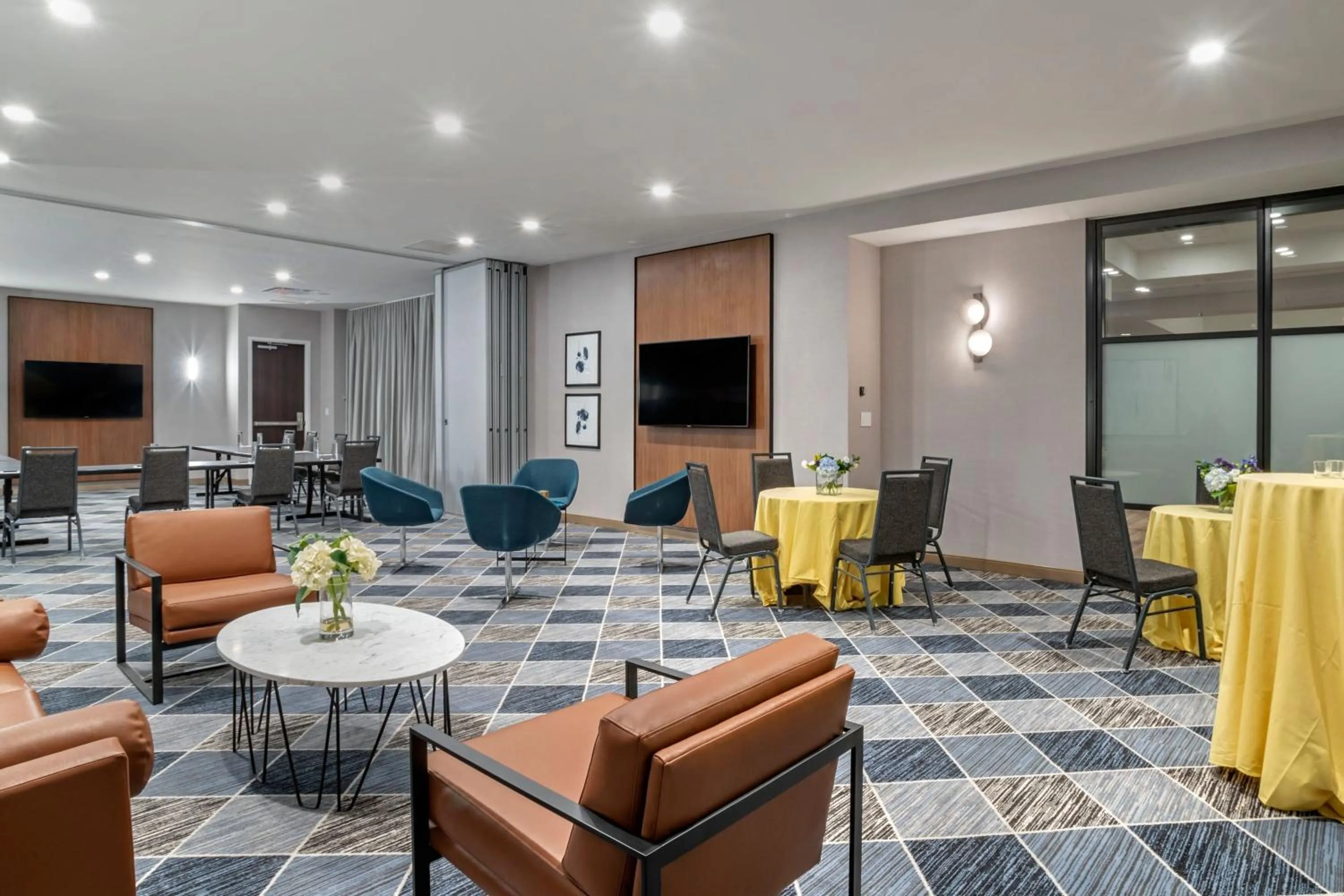 Meeting/conference room in Sheraton Suites Old Town Alexandria