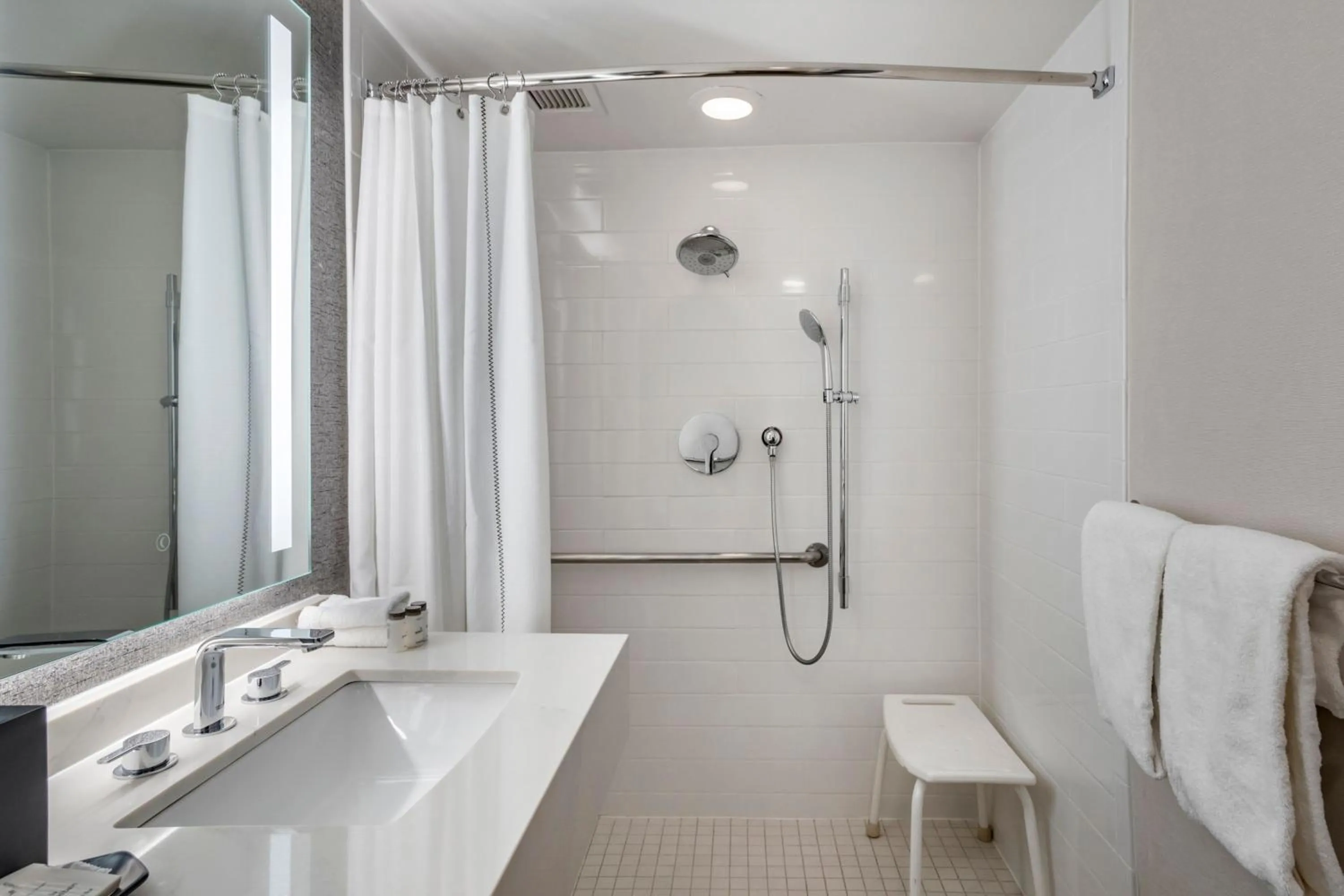 Bathroom in Sheraton Suites Old Town Alexandria